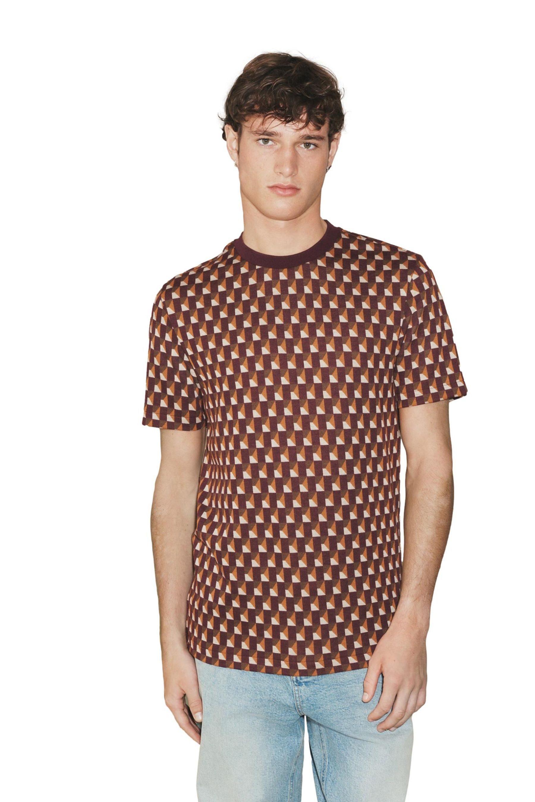 Next T-Shirt EDIT T-Shirt mit geometrischem Muster (1-tlg)