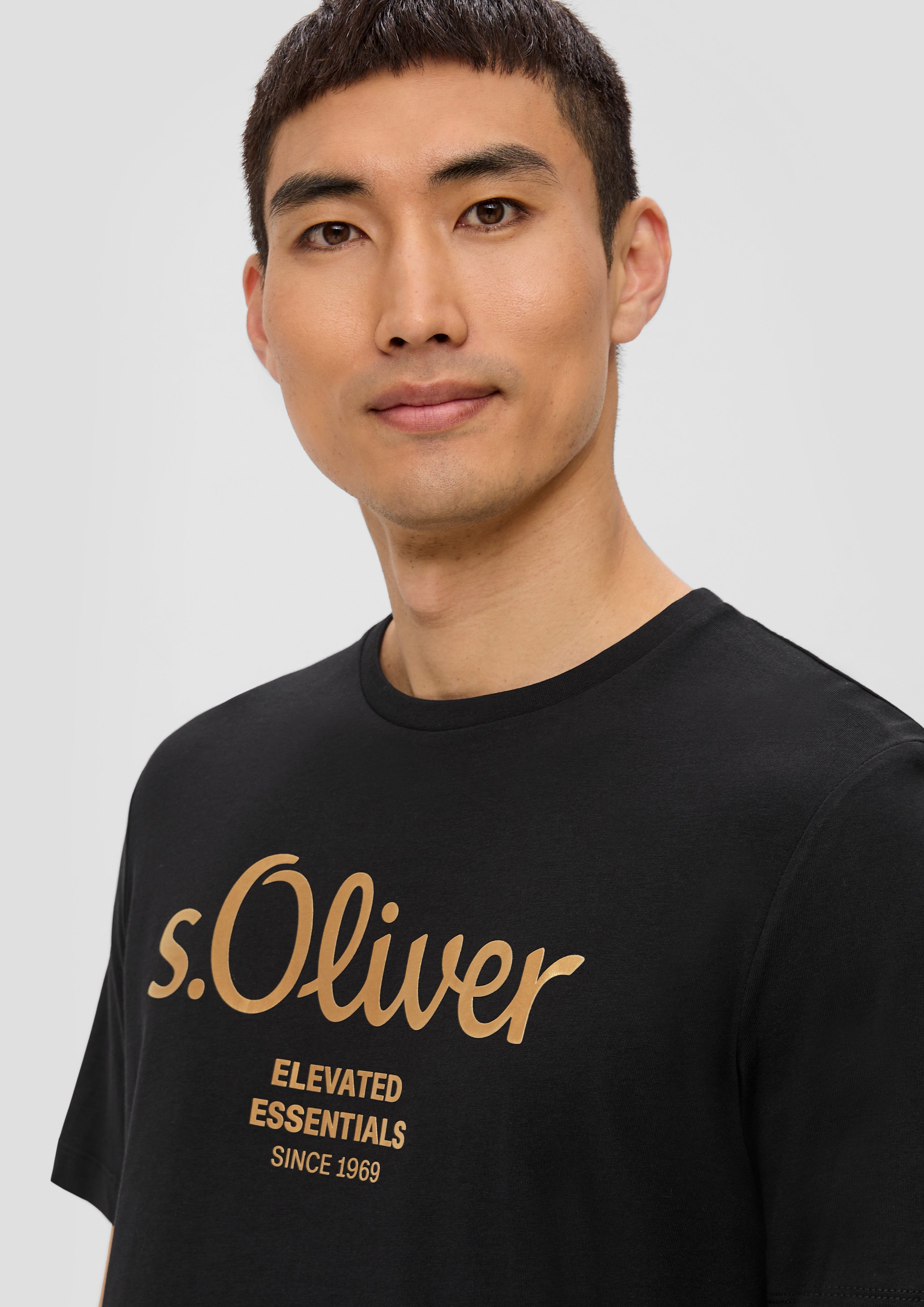 s.Oliver Kurzarmshirt T-Shirt aus Baumwolle mit günstig online kaufen