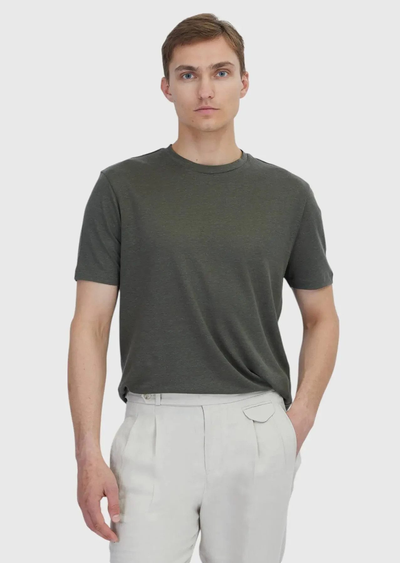 RAMSEY T-Shirt Khakifarbenes T-Shirt mit Rundhalsausschnitt aus 100 % Leinen