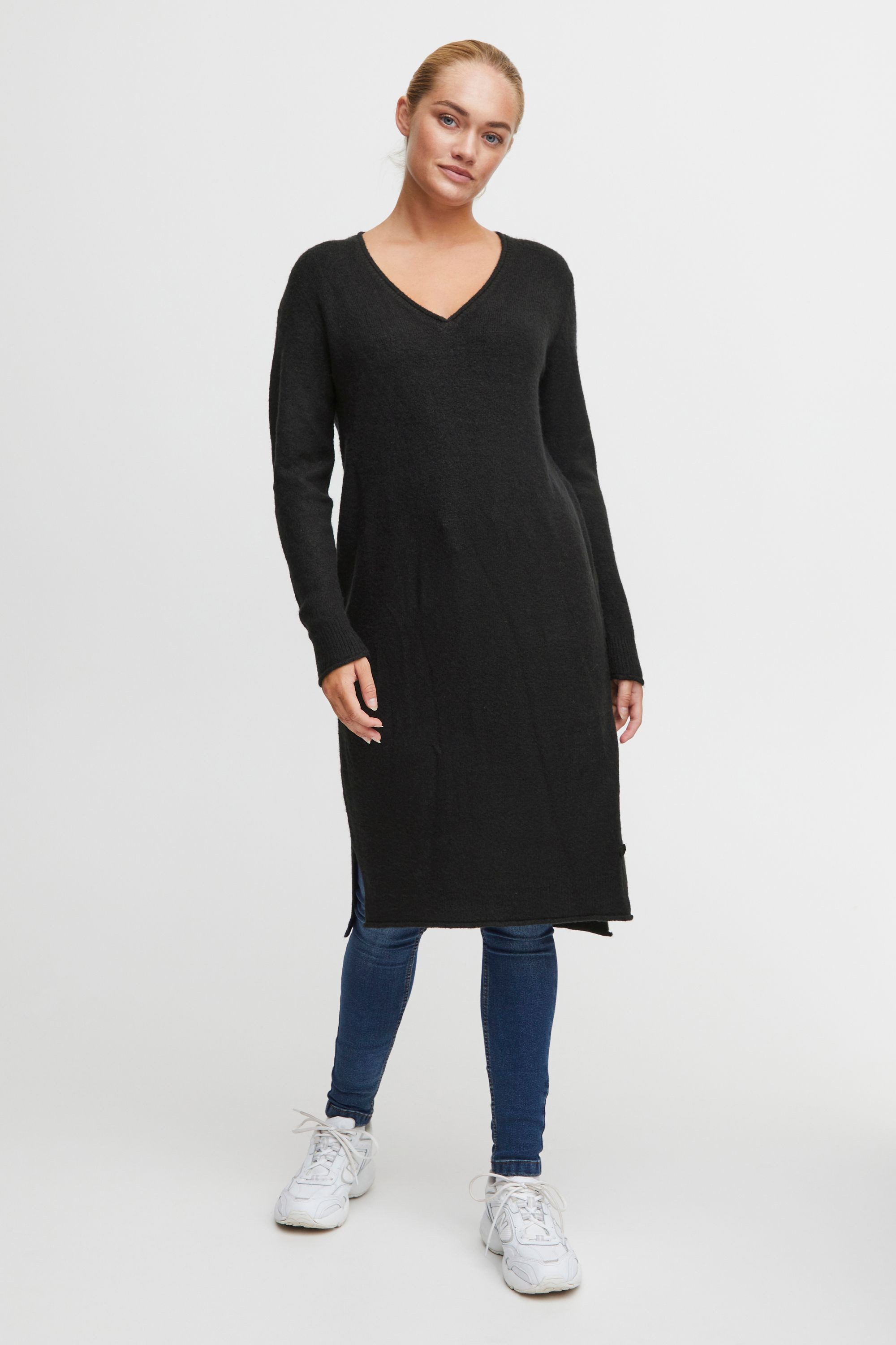 OXMO Strickkleid OXIda Feinstrickkleid mit V-Ausschnitt günstig online kaufen