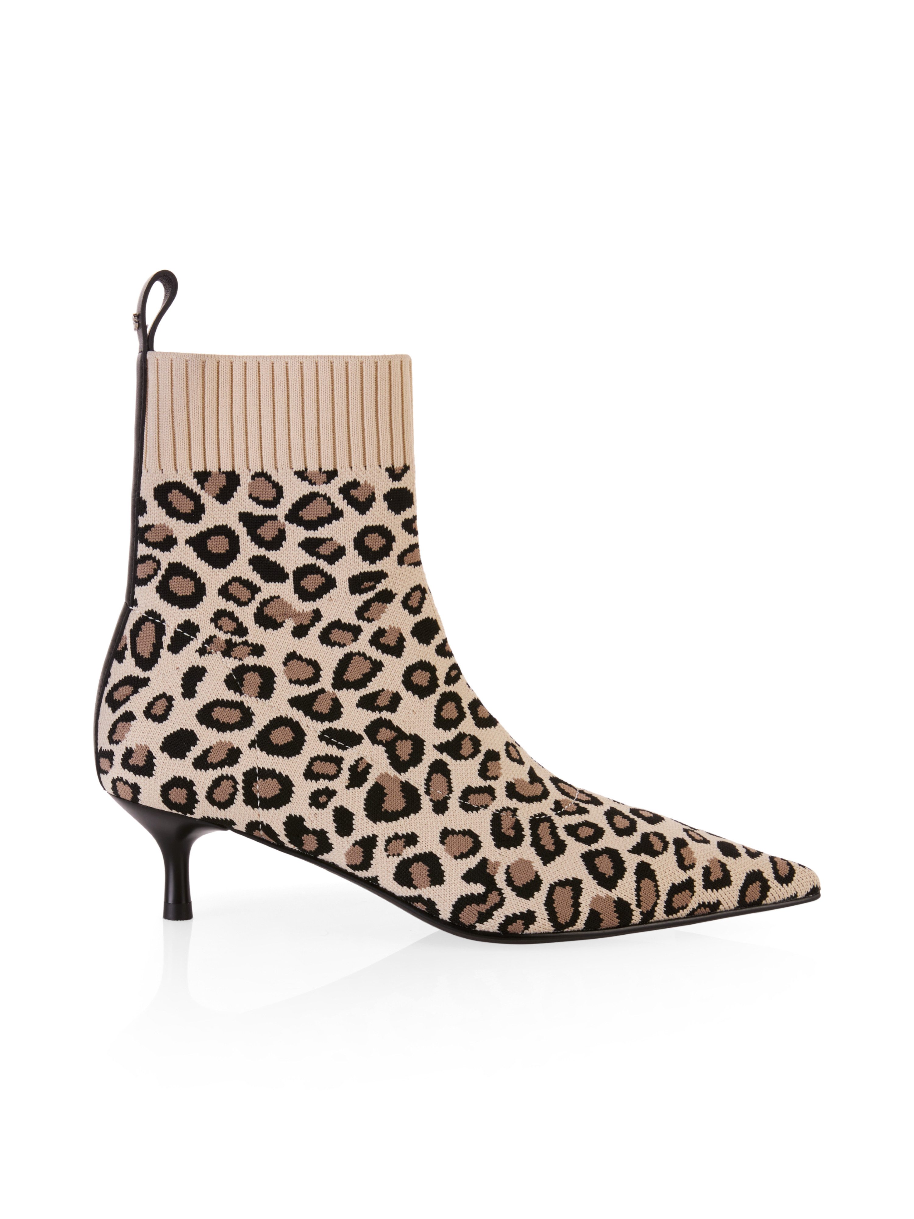 Marc Cain Collections Feminine Rigour Stiefelette Stiletto, Kitten Heel mit Sockenschaft zum Schlupfen