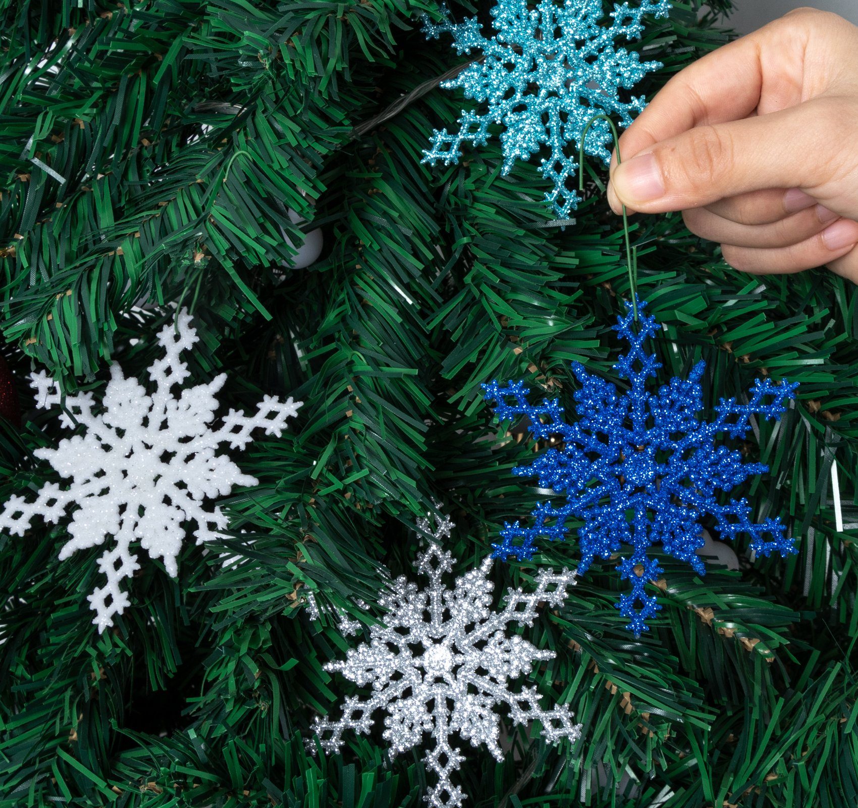 Kunststoff Schneeflocken Weihnachten für Weihnachtsschmuck Homewit Deko Weihnachtsdeko Christbaumschmuck (32-tlg), Weihnachtsbaum Farben 4 Anhänger
