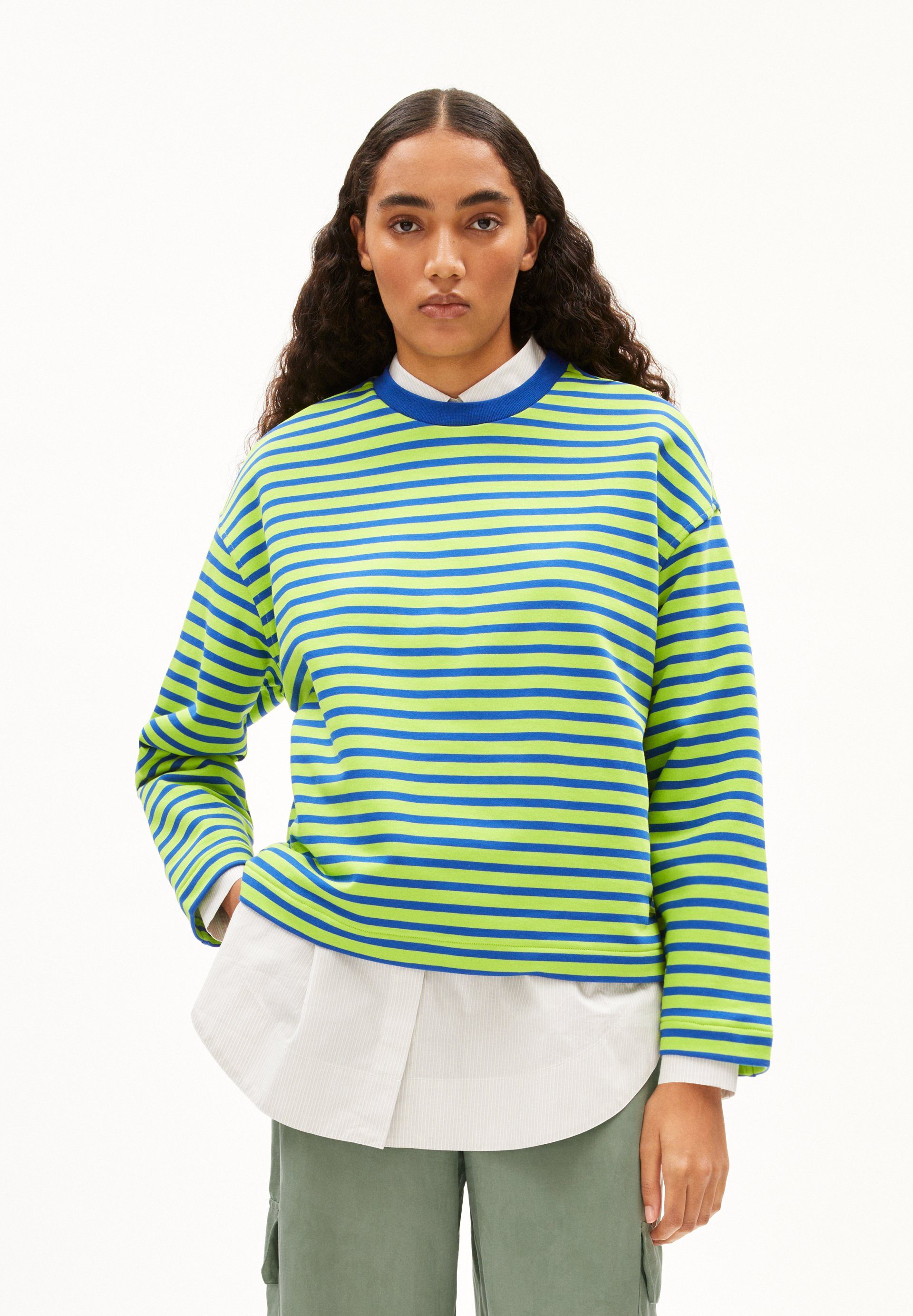 Armedangels Sweatshirt lime-dynamo (1-tlg) STRIPE MAARLEN Damen FRANKAA super blue