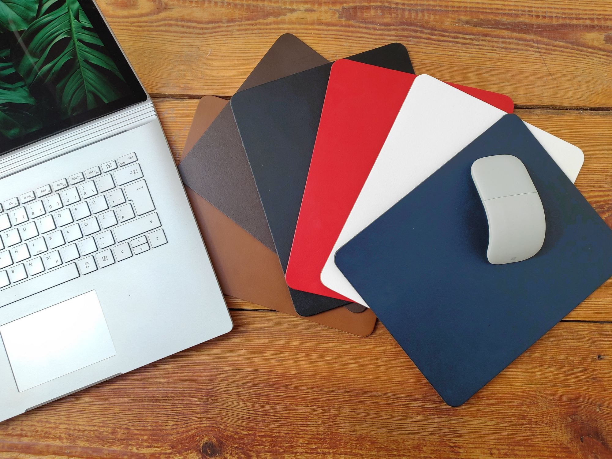 FRONHOFER Mauspad, Echt Rindsleder, abwaschbar, langlebig, durchgefärbt