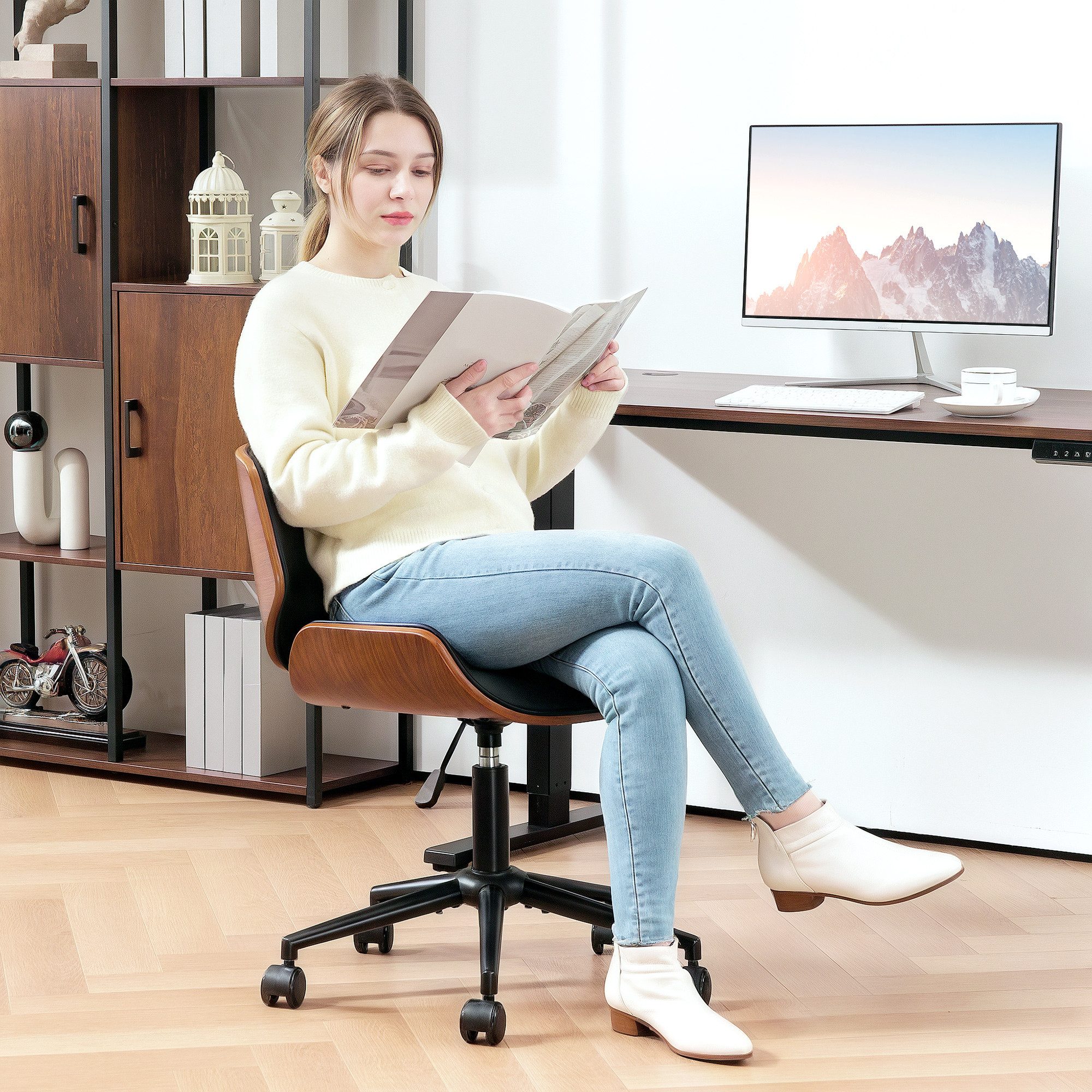 HOMCOM Bürostuhl Schreibtischstuhl aus Kunstleder Drehstuhl bis 135 kg belastbar (höhenverstellbar Homeoffice Stuhl, 1 St), für Arbeitszimmer, Schlafzimmer Schwarz+Walnussbraun