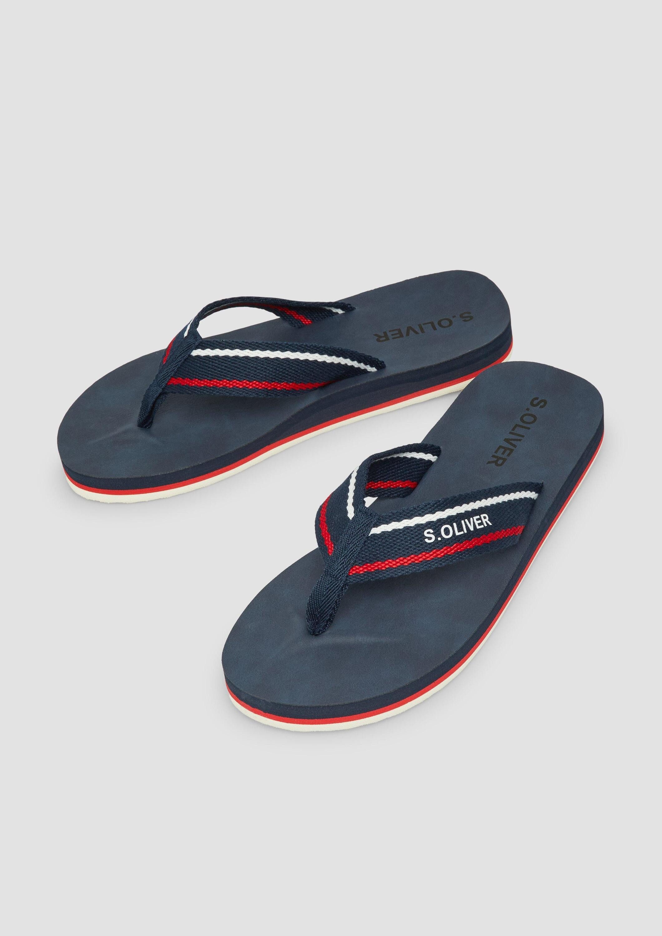 s.Oliver Pantoletten Schnürschuh Zehentrenner mit Logo-Stickerei
