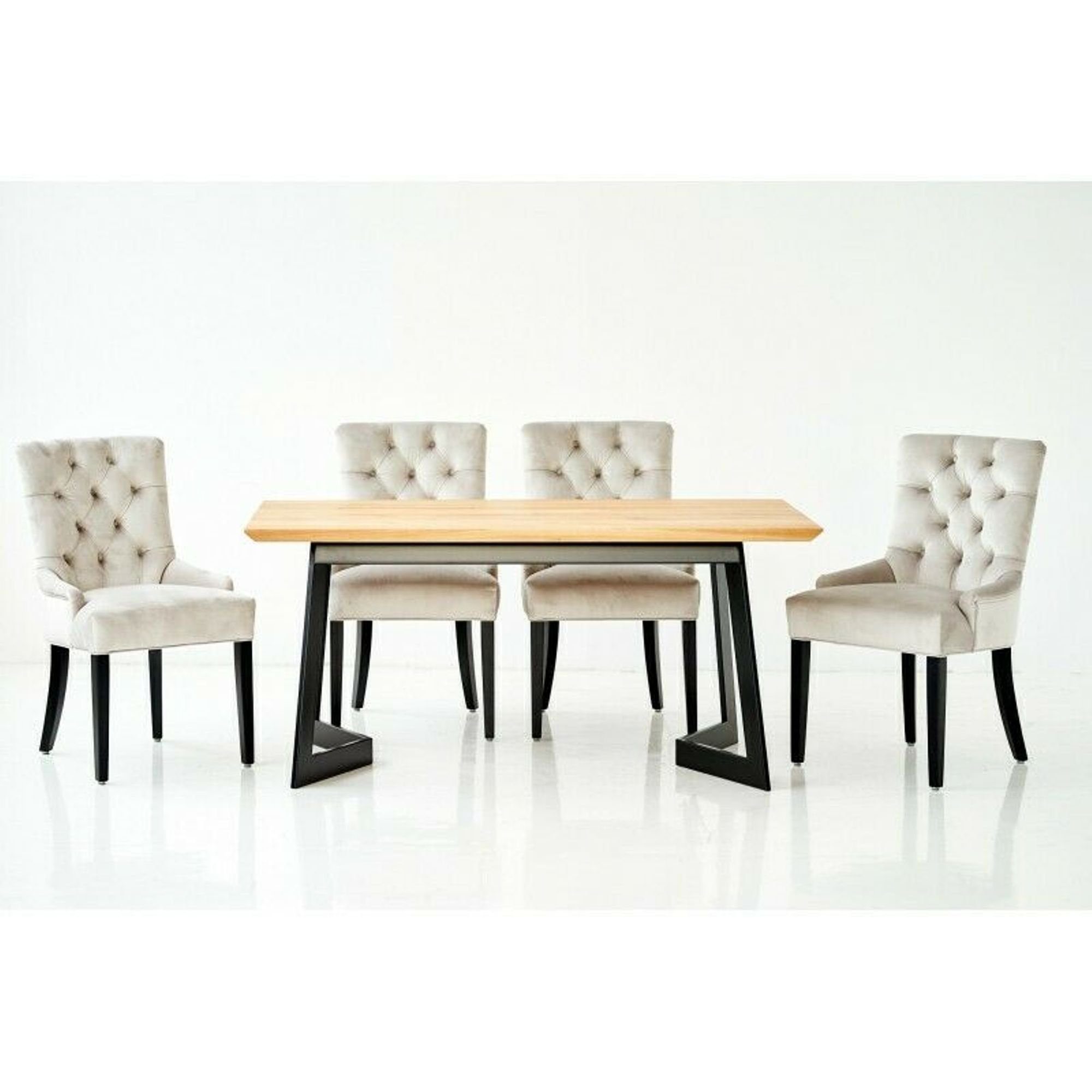 JVmoebel Essgruppe, Design Esszimmer Tisch + 4 Chesterfield Lehnstühle Sitz Gruppe Stühle Holz Stuhl