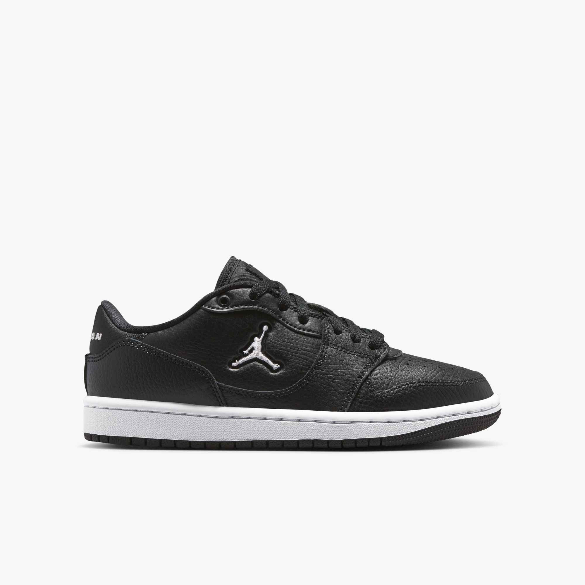 Jordan JORDAN COURT CONNECT LOW (GS) Sneaker inspiriert vom Look des Air Jordan 1