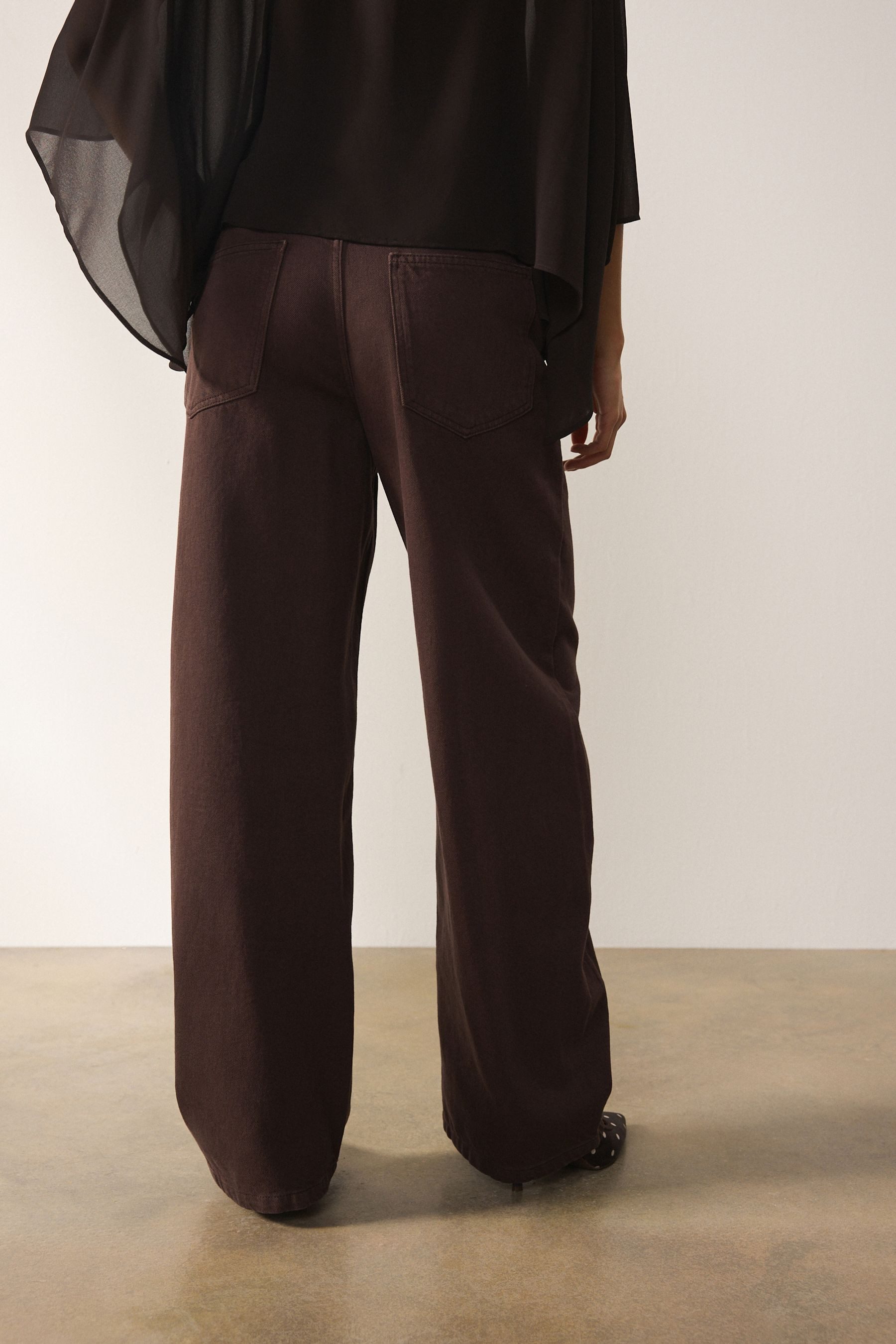 Next Weite Jeans Barrel-Jeans mit verdrehter Naht (1-tlg)