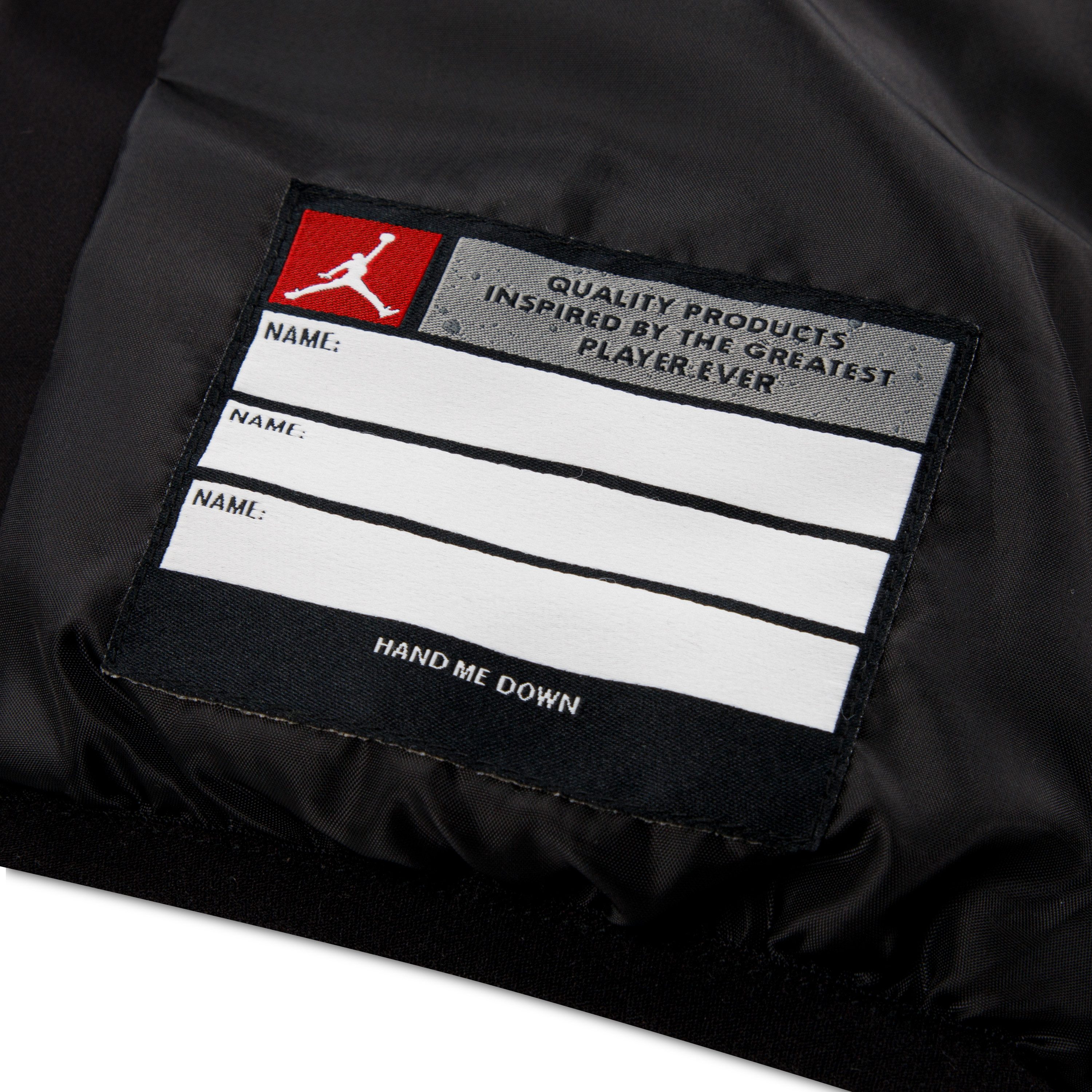 Jordan Steppjacke JDN MIDWEIGHT PUFFER W/ PIPING Kinderjacke, mit Puffer-Design, mit Namensschild – Bild 5 von 5