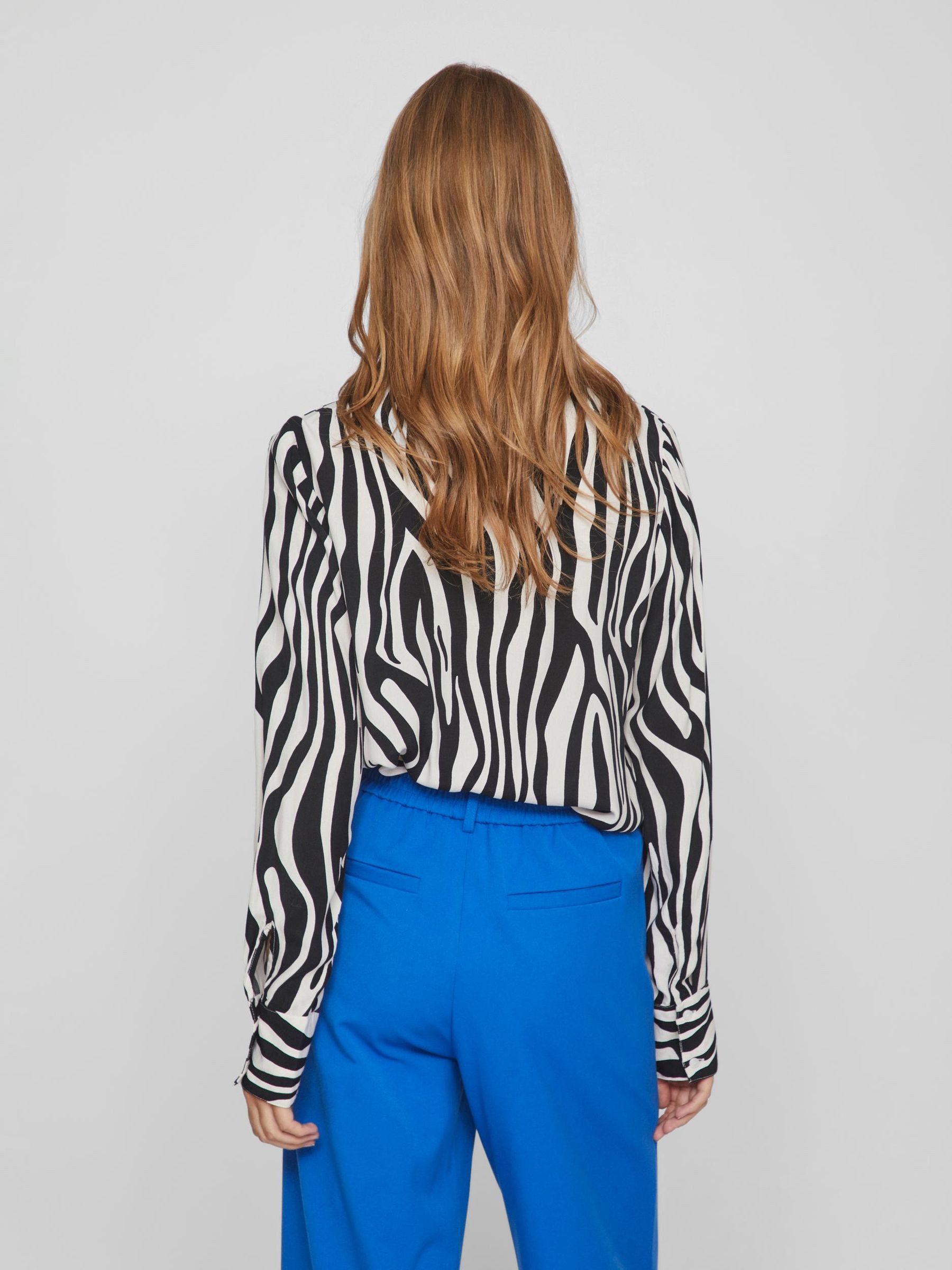Vila Blusenshirt mit V-Ausschnitt & Knopfleiste VIFINI für VIFINI BUTTON L/S SHIRT - NOOS