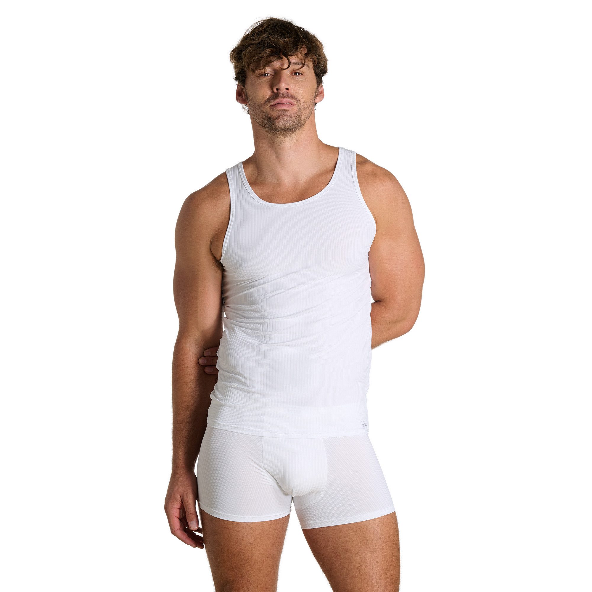 Bruno Banani T-Shirt ANTISTRESS 2.0 Rundhals, hüftbedeckend, elastisch