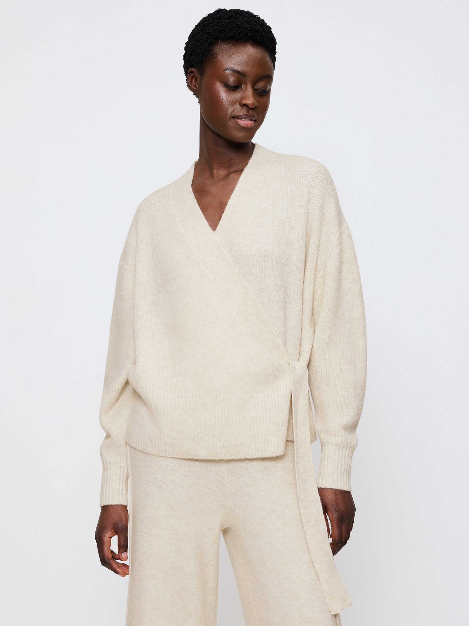 Triumph Cardigan Amourette Cozy mit überschnittenen Schultern und gerippten günstig online kaufen