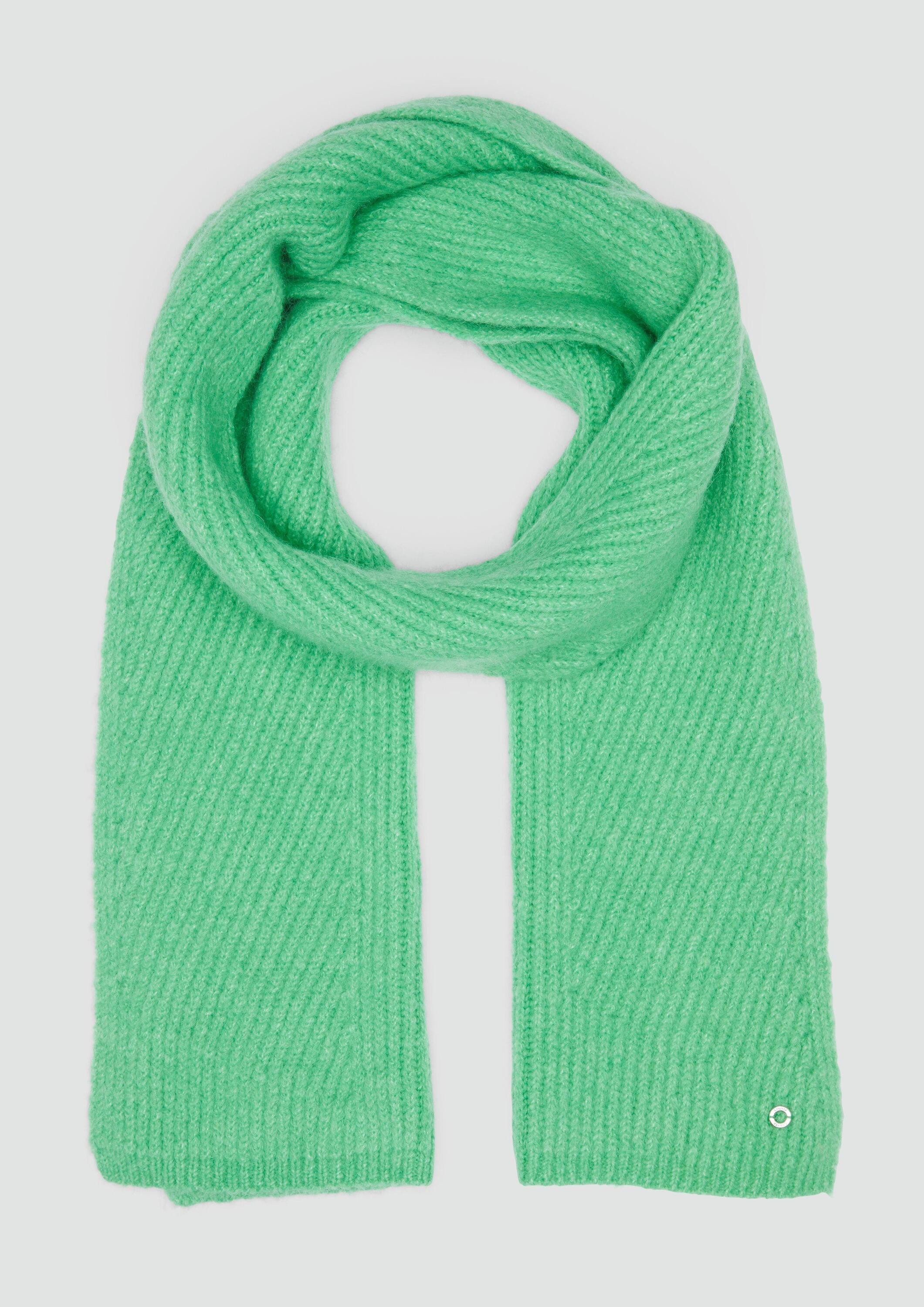 s.Oliver Schal Tuch, Strick-Schal mit Fischgrätenmuster und Logo-Ring günstig online kaufen