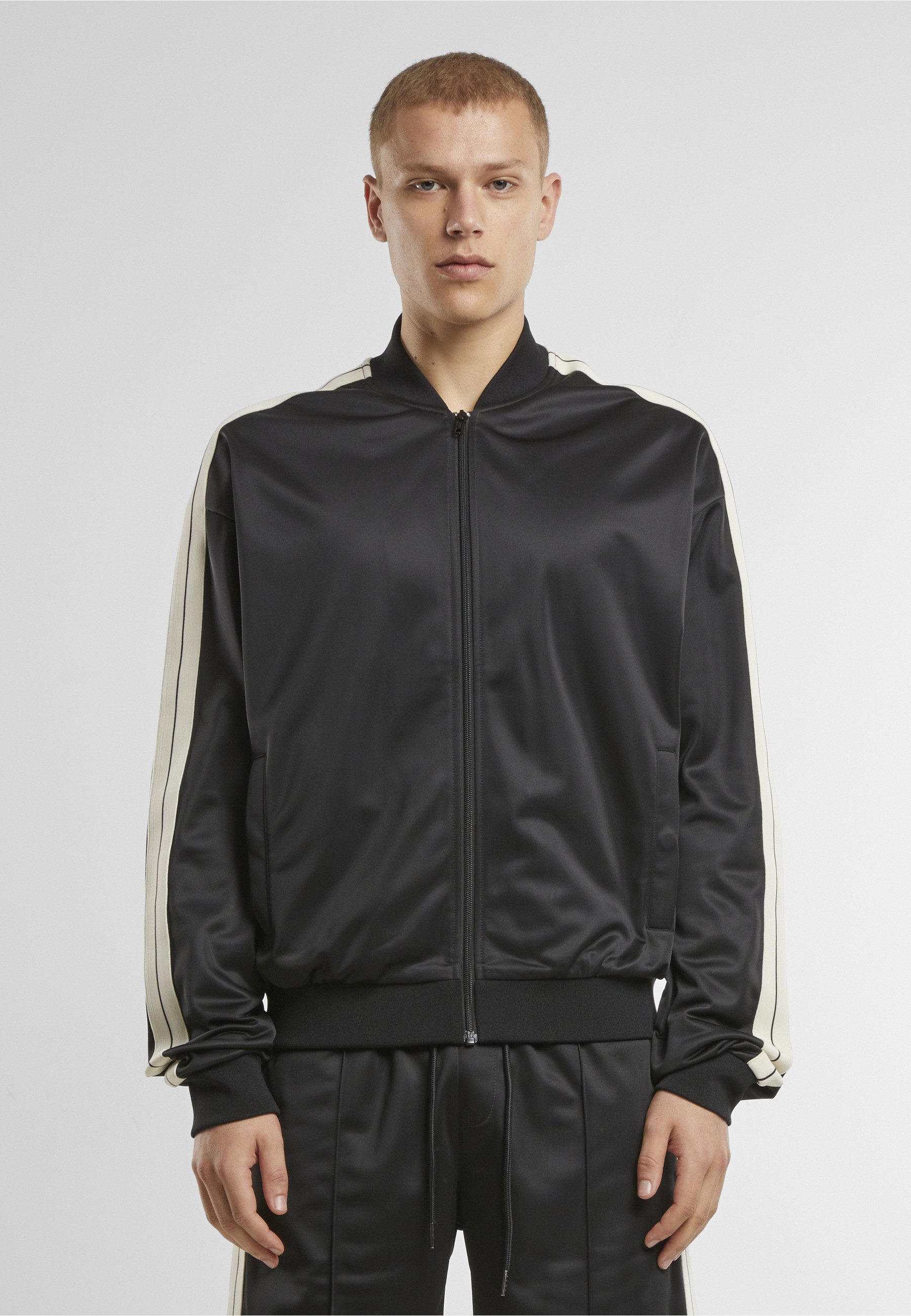 URBAN CLASSICS Allwetterjacke Urban Classics Tennis Core Jacket (1-St)