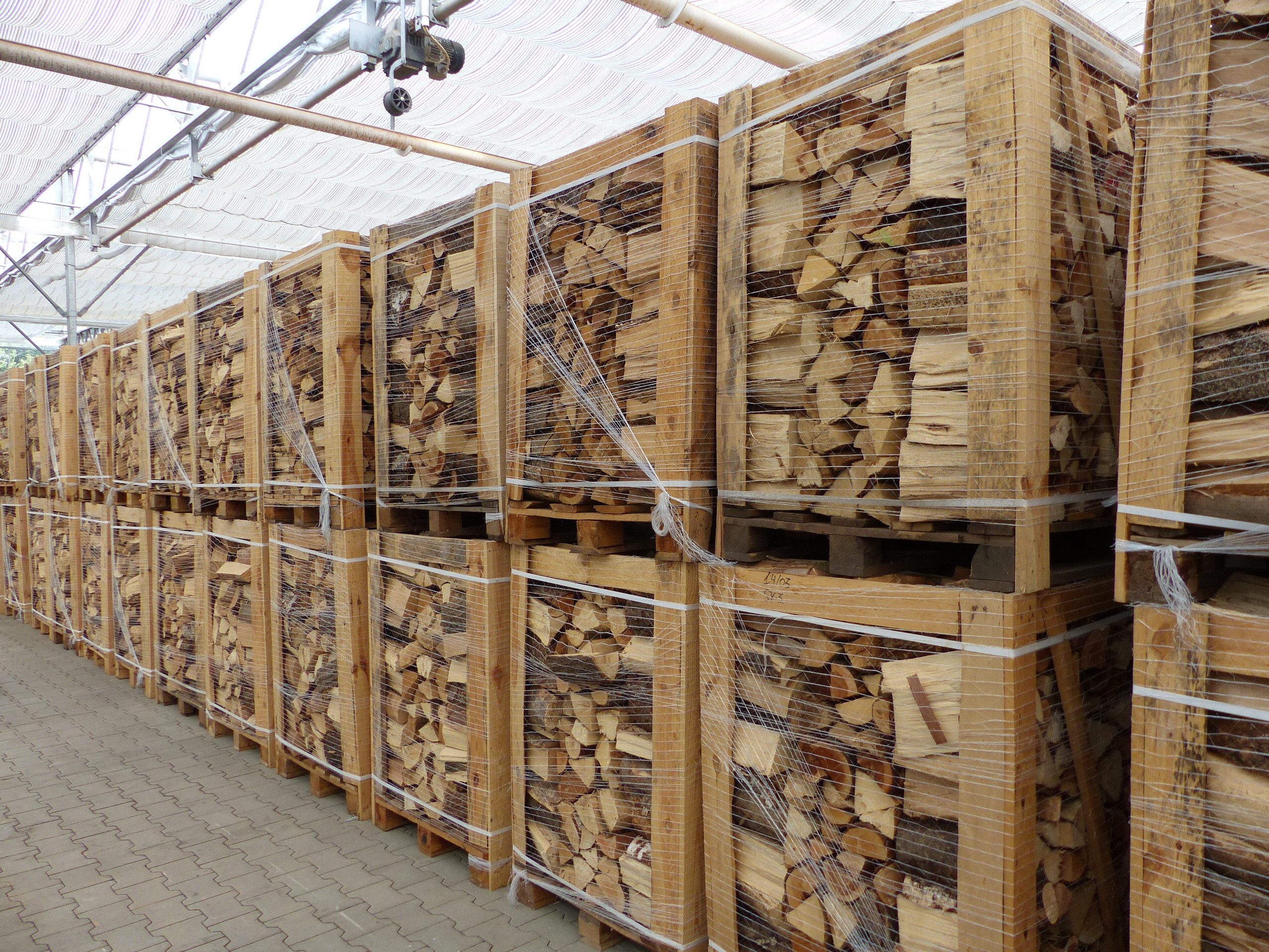 gruenwaren jakubik Kaminholz