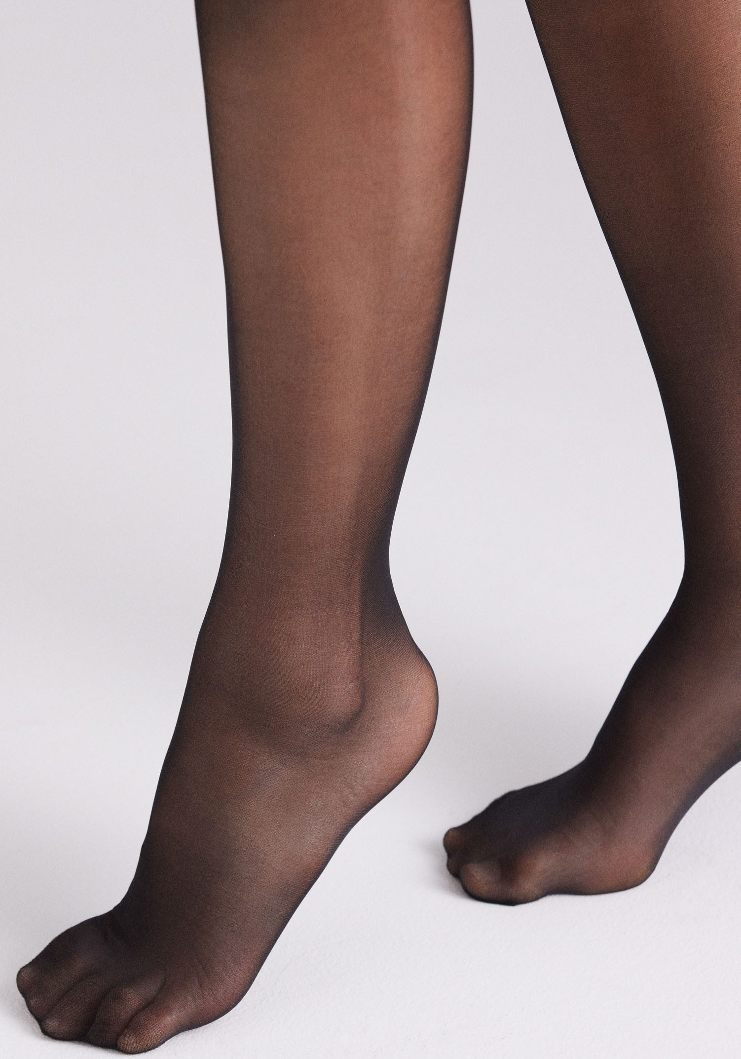 YSABEL MORA Halterlose Feinstrümpfe HOLD-UPS BASIC COLLECTION mit zarter Spitzen-Verzierung für einen verträumten Look