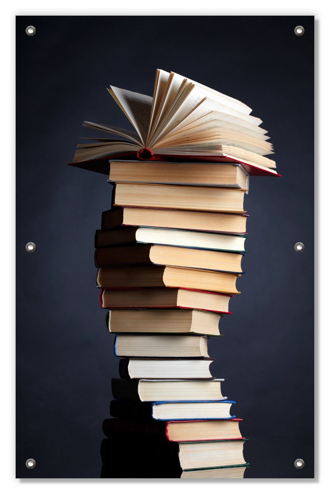 Sonnenschutz Bücherstapel