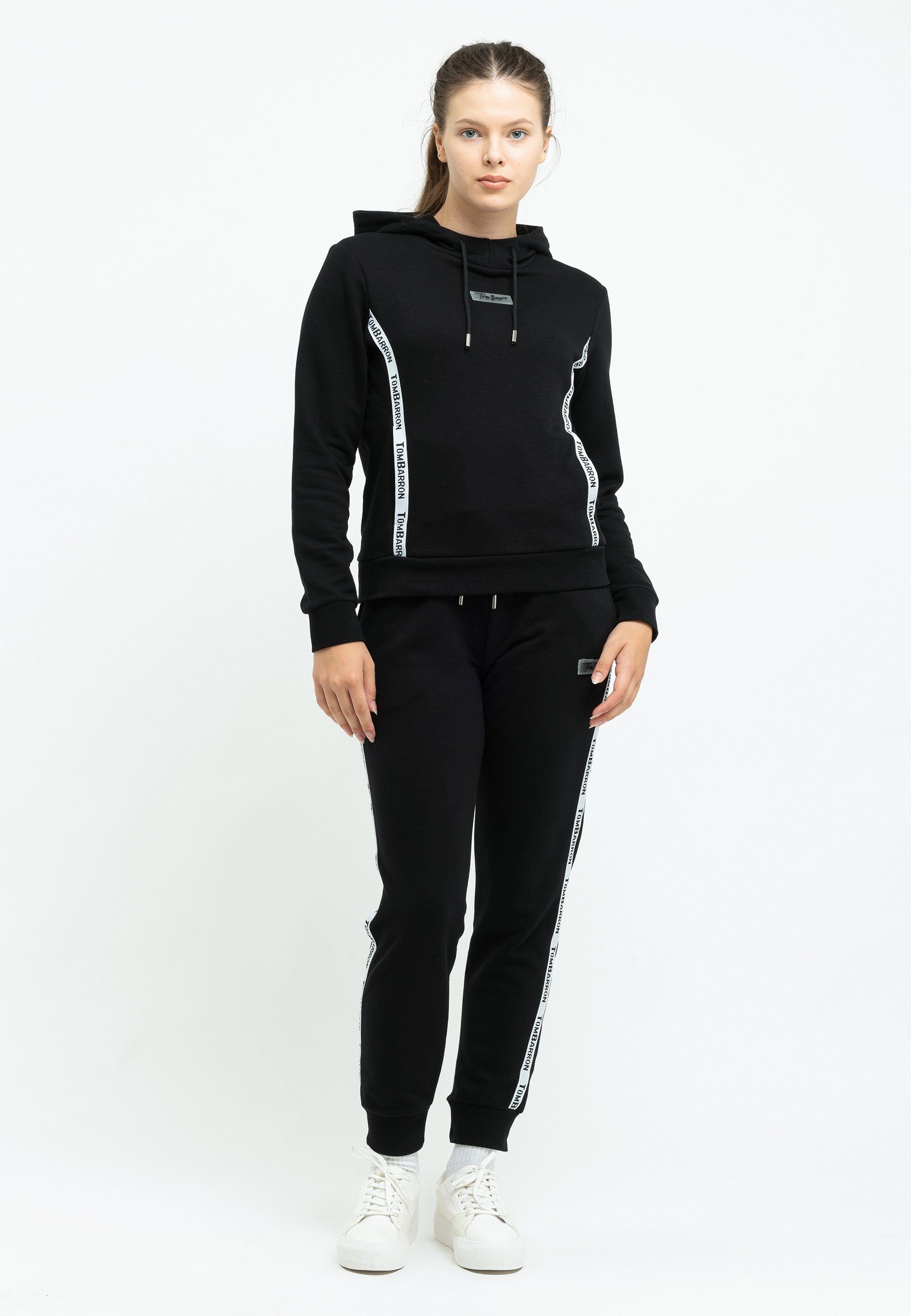 Tom Barron Freizeitanzug Tom Barron Line Pattern Sweatshirt Hoddie And Pant Set, mit sportivem Design