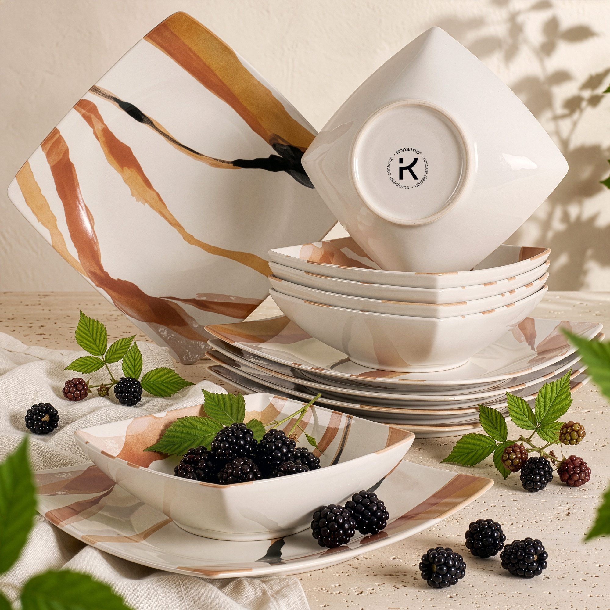KONSIMO® Tafelservice RONARI, Geschirrset 12-tlg, für 6 Personen, EU-Ware, Steinzeug (6-tlg), 6 Personen, Keramik, quadratisch, Spulmachinen- und Mikrowellengeeignet