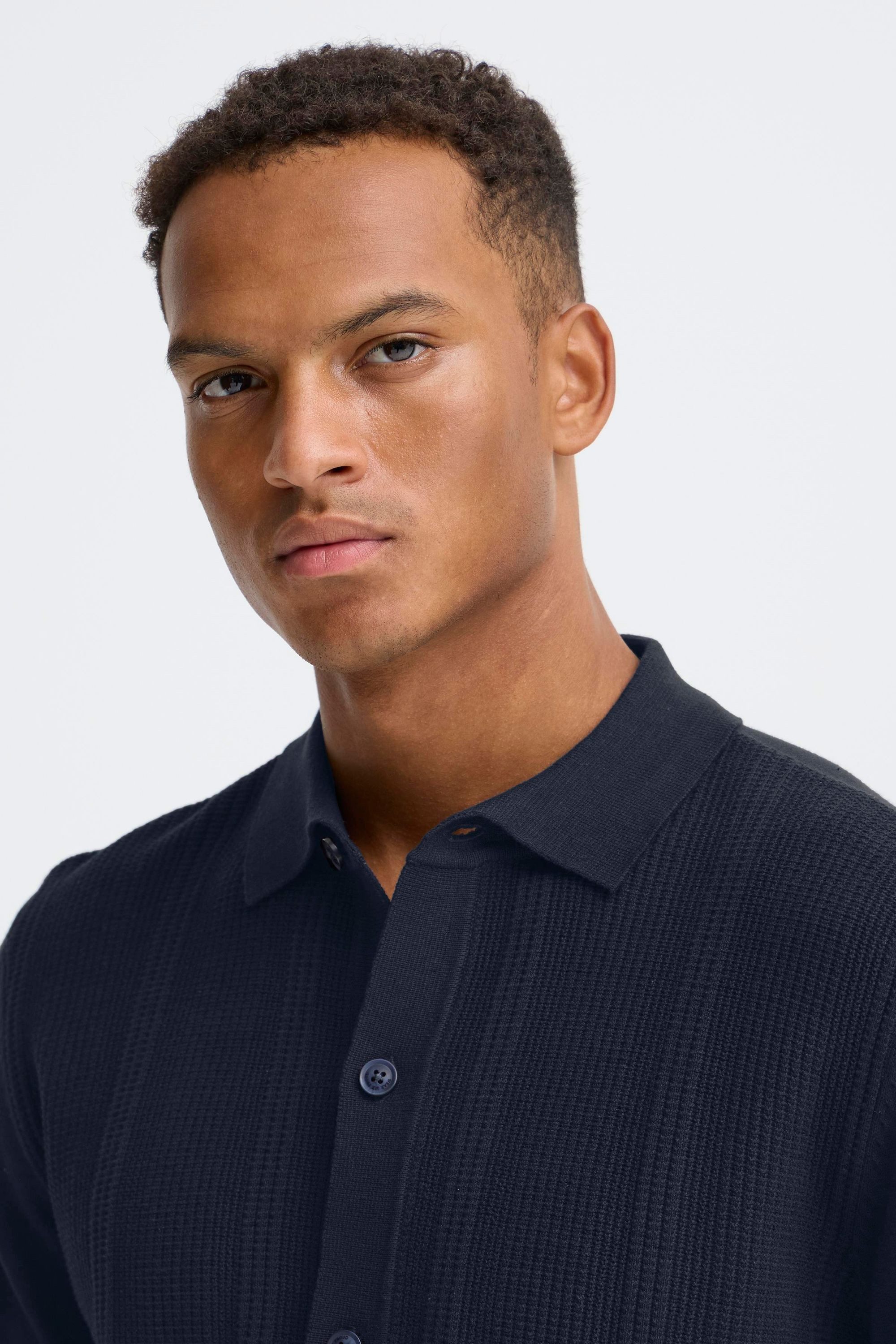 Blend Kurzarmshirt BHBaron (1-tlg) Eleganter Feinstrick-Pullover mit Polo-Kragen und Knopfleiste
