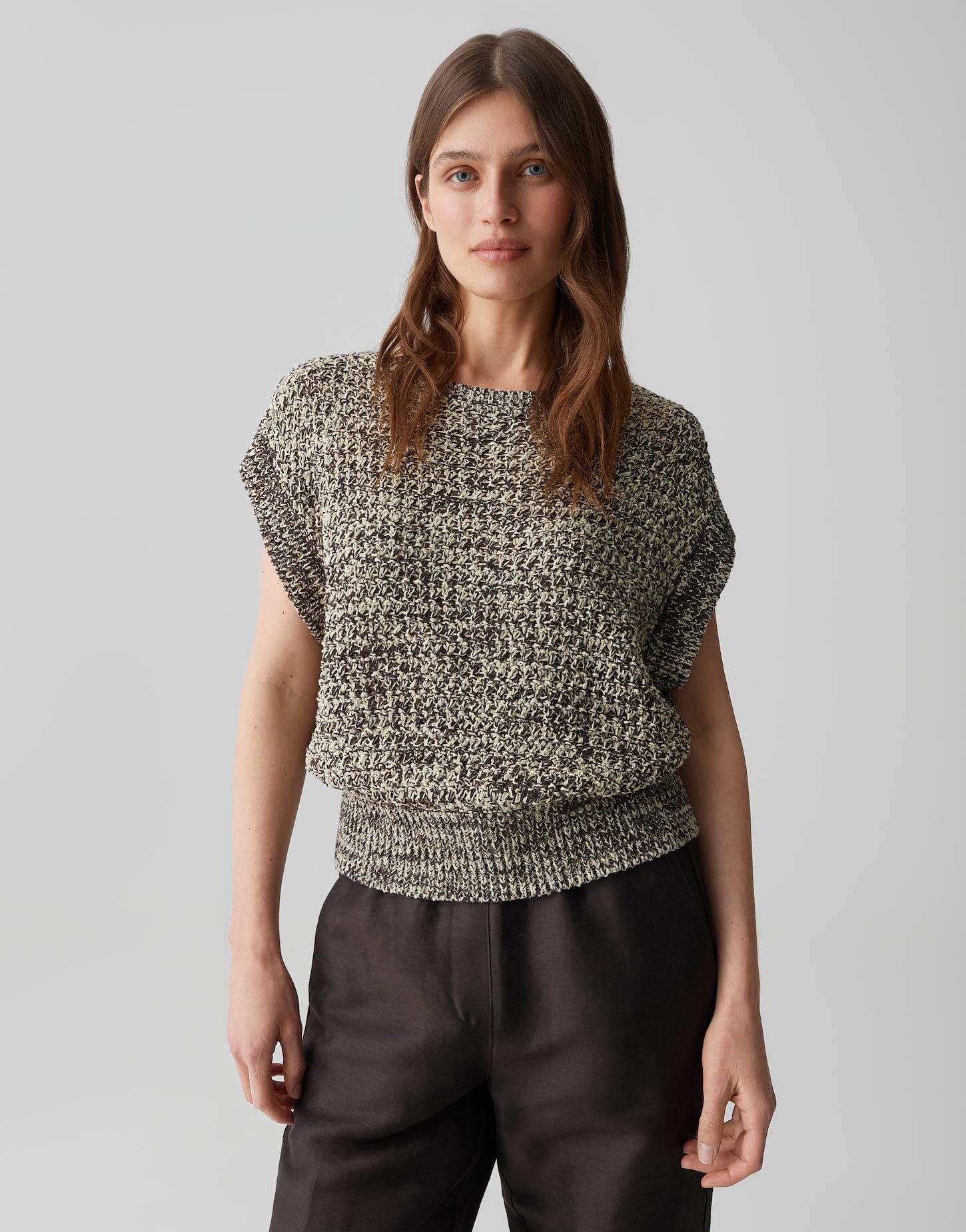 OPUS Pullunder Podenna aus weichem Strick mit Mélange Effekt Der Überschnittene Arm sorgt für eine relaxte Silhouette