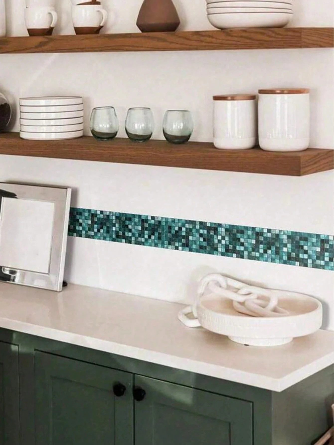 HomeBella Küchenrückwand Selbstklebende, abziehbare Wandtapete in Fliesenoptik, Wasserfeste Tapete für Küche, Bad & Wohnzimmer