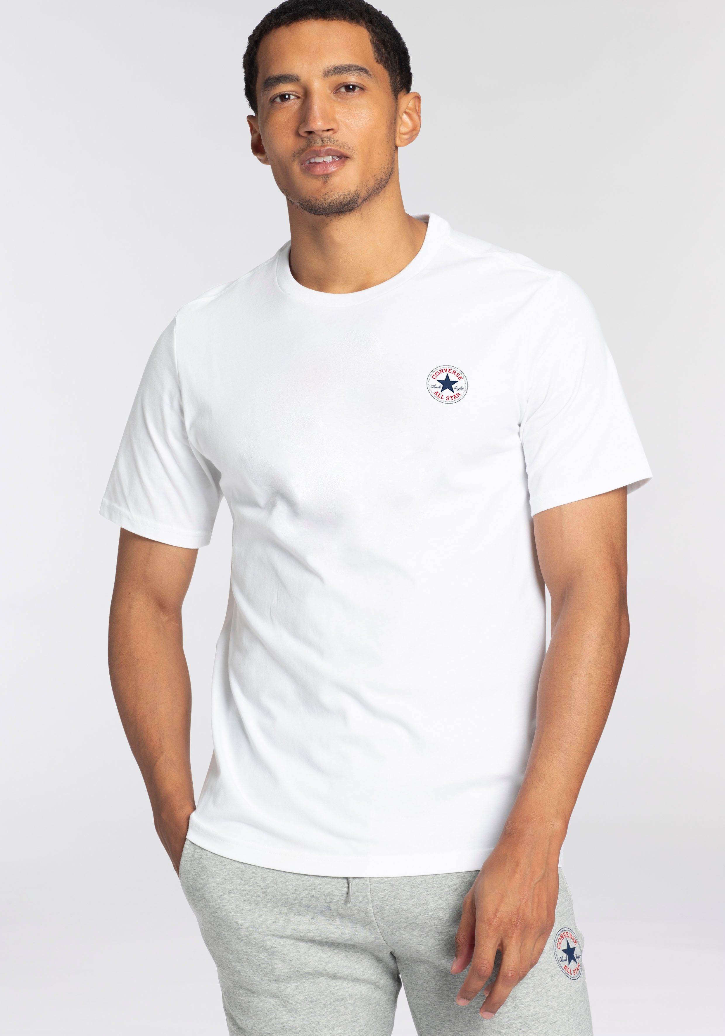 Converse T-Shirt CORE CHUCK PATCH TEE sportlicher Look, Kurzarm, Rundhalsausschnitt, aus Baumwolle