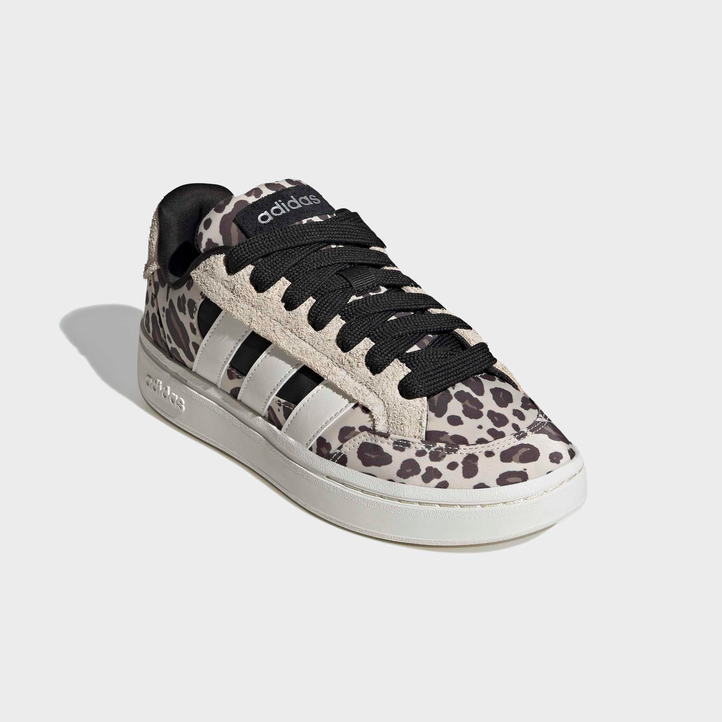 adidas Sportswear GRAND COURT ALPHA Sneaker mit Leo Muster