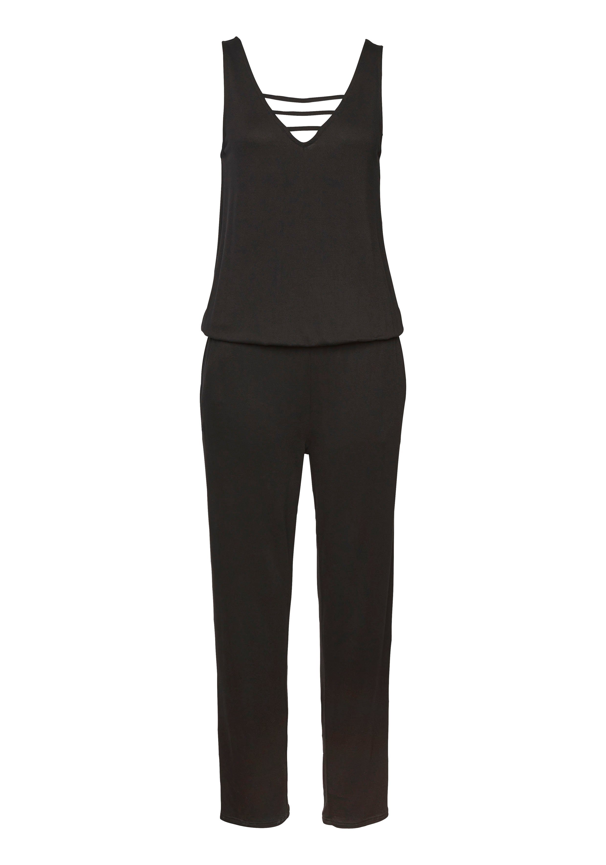 s.Oliver Overall mit verziertem Ausschnitt, elastischer Jumpsuit mit Taschen. € 59,99