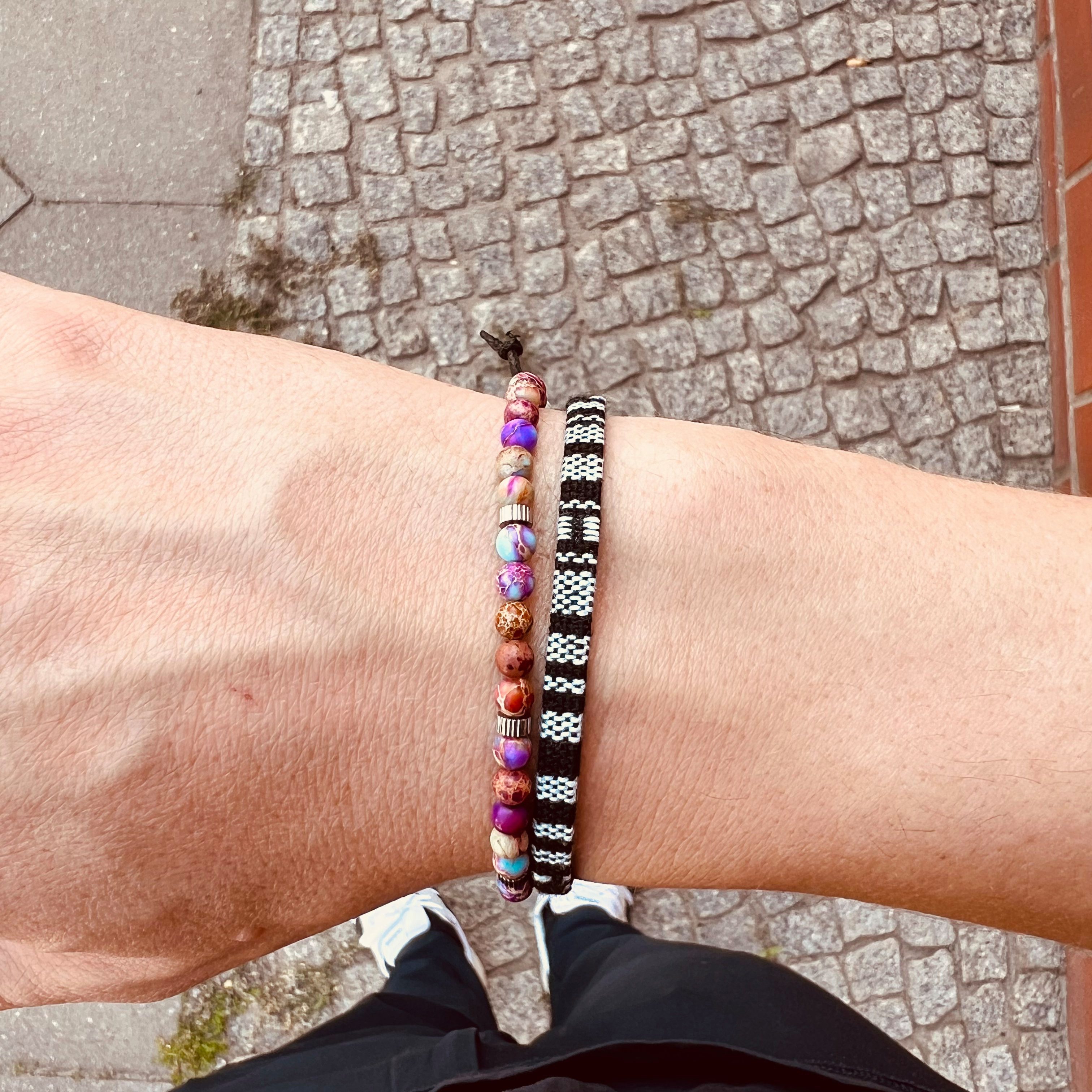 Made by Nami Armband Set Armband Herren Damen bunt mit verschiedenen Armbändern, aus Stoff und Edelstahl - Schlichtes Design - Wasserfest