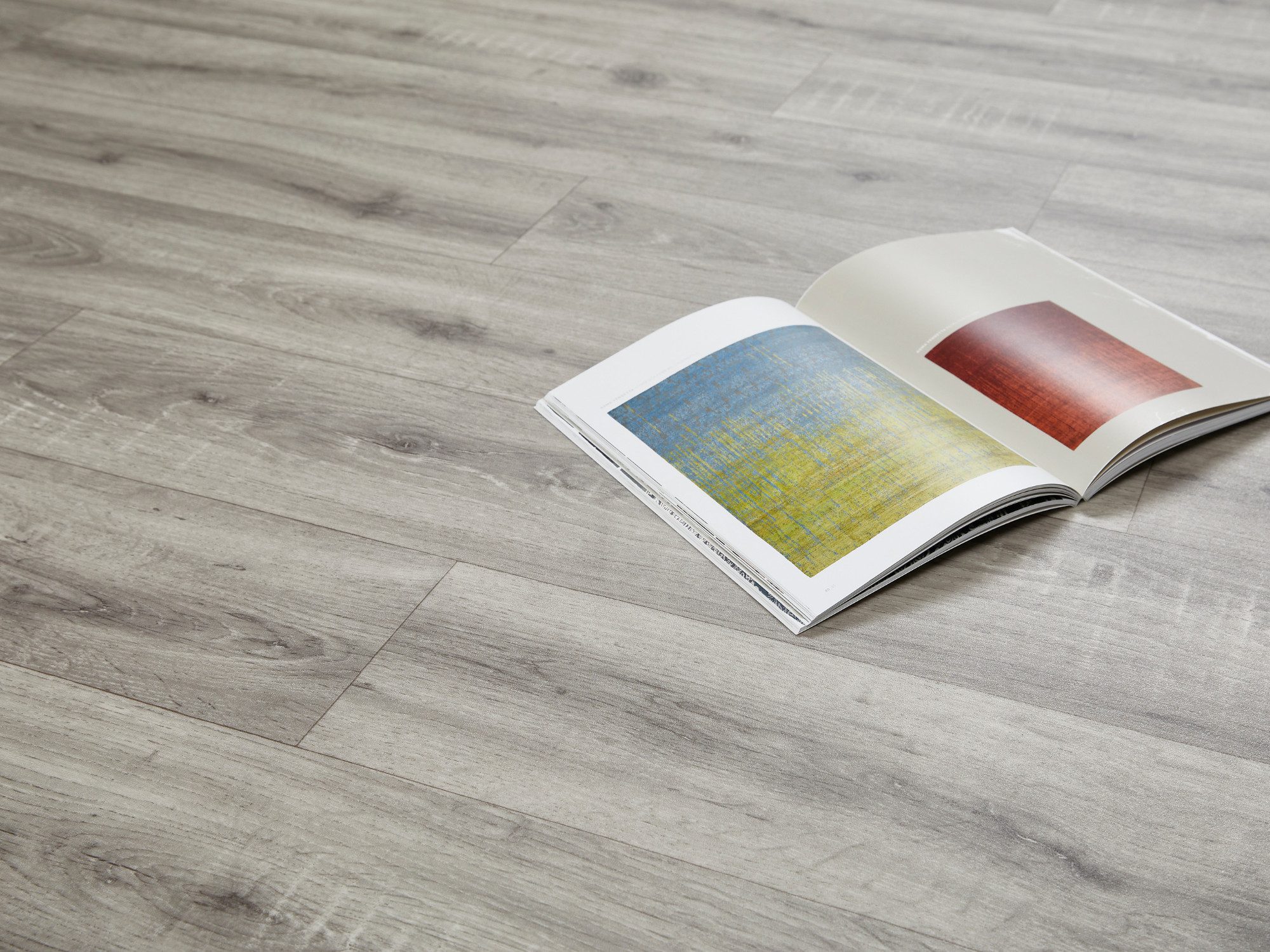 misento Vinylboden Giant Landhausdiele Optik, trittschalldämmend, für Feucht-, Wohn- und Gewerbebereiche, PVC Bodenbelag Meterware 400 cm breit, Stärke 2,80 mm