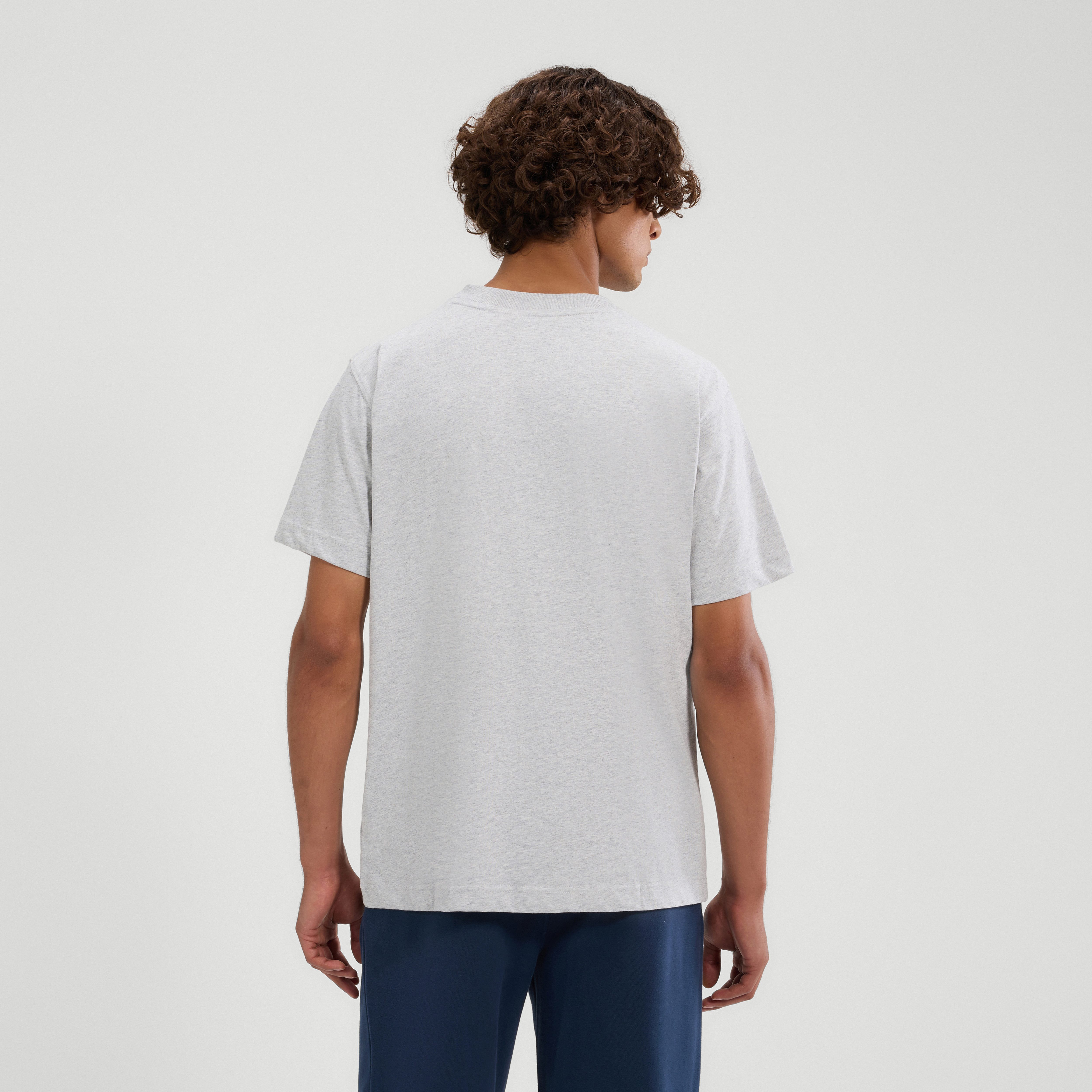Ellesse T-Shirt ACCIANO T-SHIRT Kurzarm, mit Rundhalsausschnitt, ohne Verschluss, aus Baumwolle