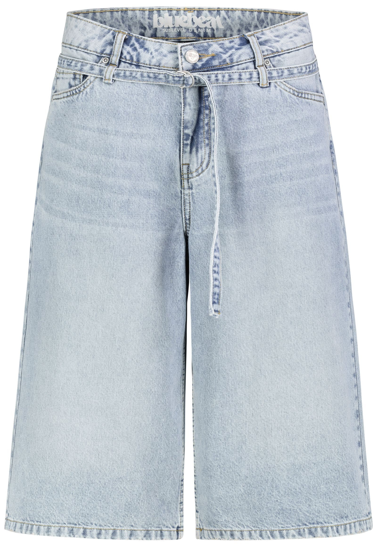 AUTHENTIC STYLE Shorts