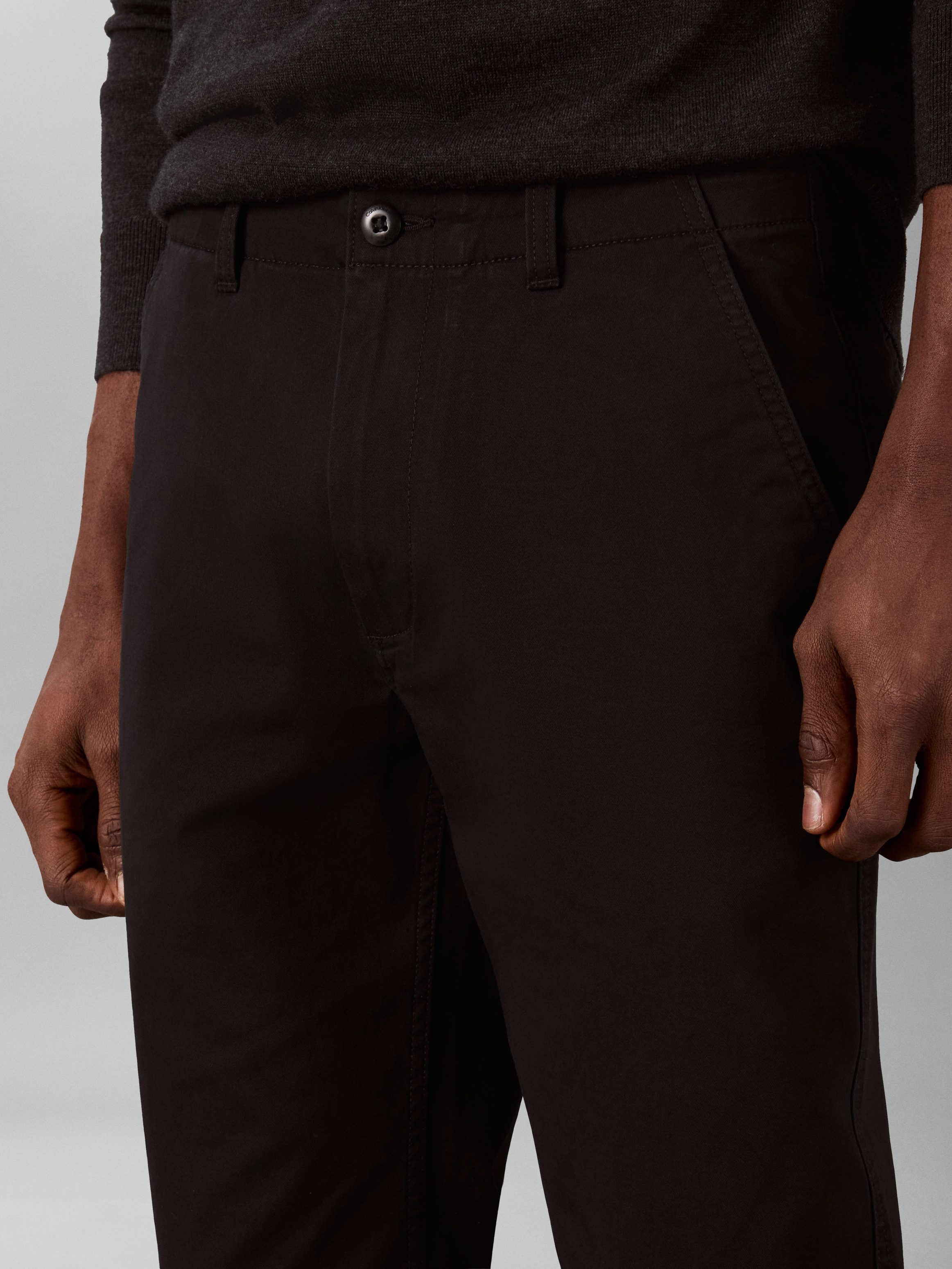 Calvin Klein Jeans Chinohose TAPERED COMFORT COTTON CHINO Regular fit mit Eingrifftaschen