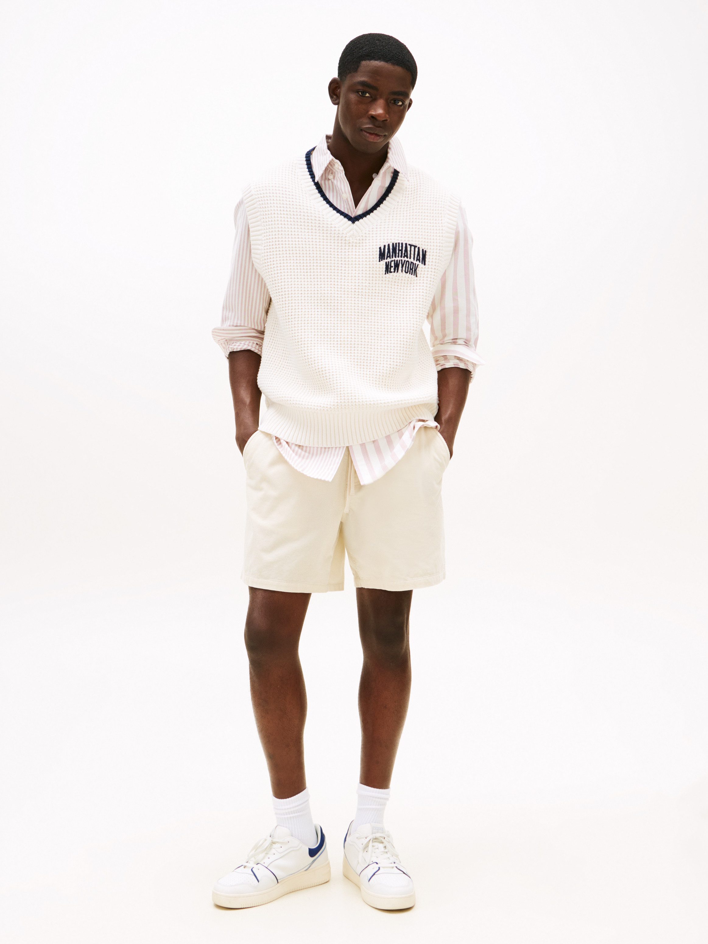 Tommy Jeans Sweatshorts TJM LIGHT CORD SHORTS Mit Kordelzug