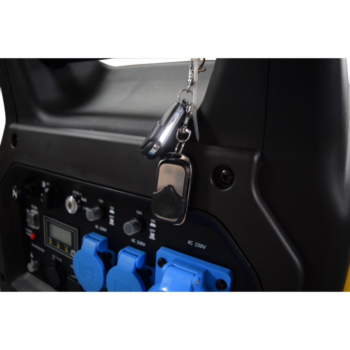 Black + Decker Stromgenerator Black + Decker Inverter Stromaggregat Benzin 6500 Watt BXGNi6500, 6,50 in kW, 100% Kupfer