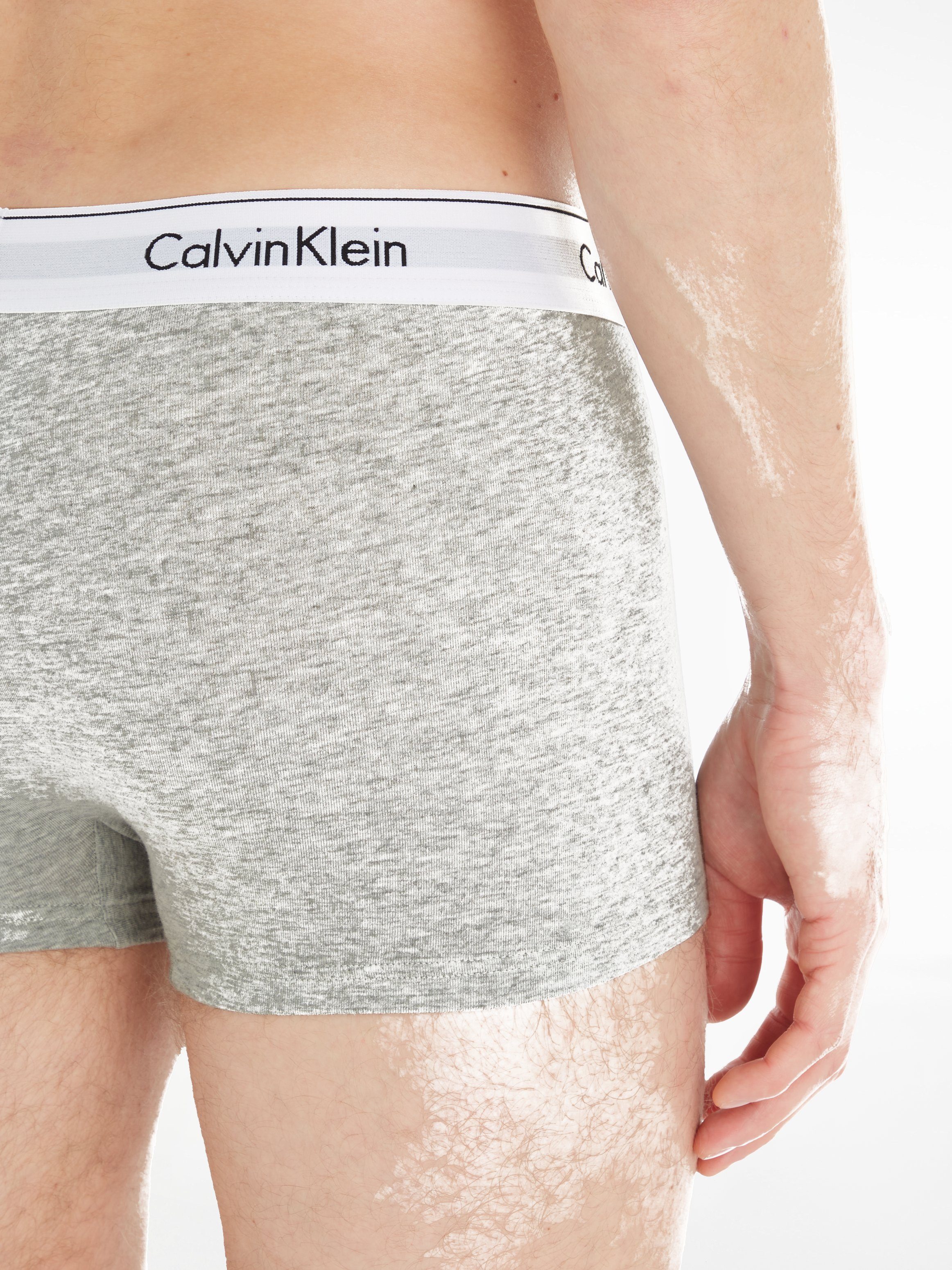 3-St., Logoschriftzug Klein Calvin 3er-Pack) am Underwear hellgrau-meliert, Wäschebund weiß, mit (Packung, Boxer schwarz