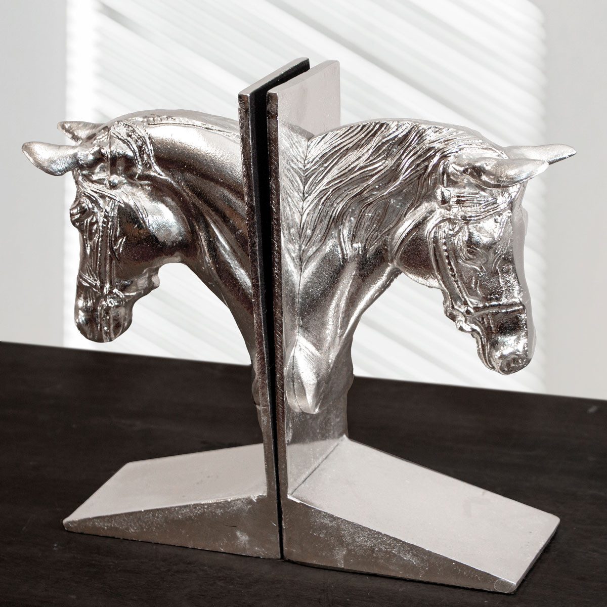 Antikas Wanddekoobjekt Buchstützen, 2er Set, Aluminium, Pferde, Pferdeköpfe günstig online kaufen