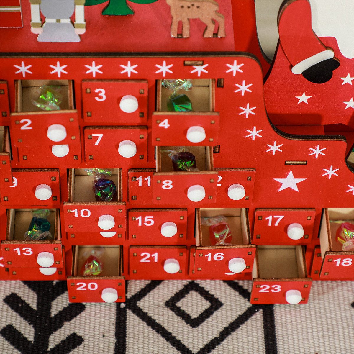 XDeer Adventskalender Weihnachtskalender mit 24 Schubladen Weihnachtsmann, mit Schlitten Adventskalender 22,5 x 8 x 36 cm Rot