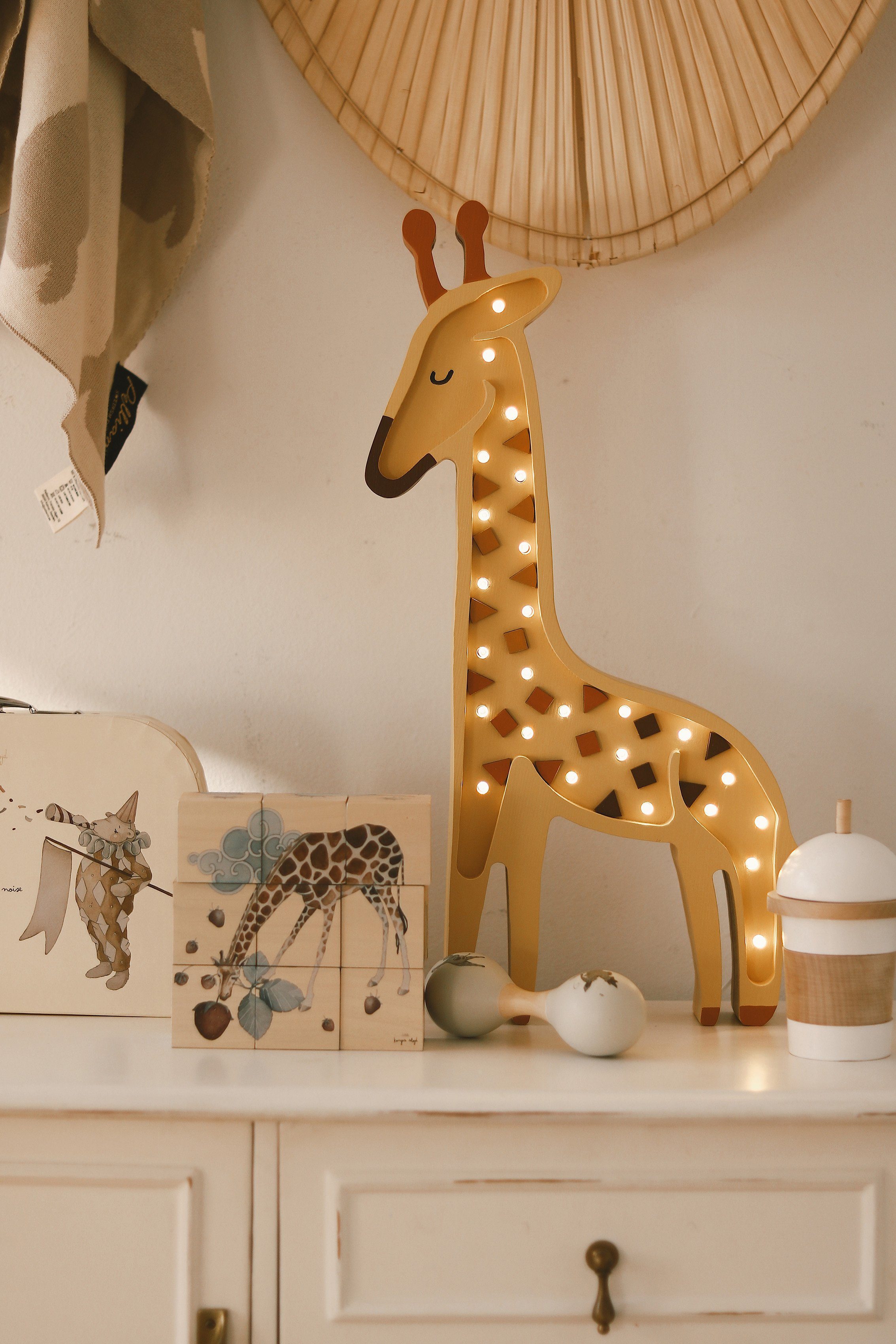 Timer, Europe LED in Made Giraffe, lights und integriert, little fest Leuchtdauer Nachtlichtfunktion, Warmweiß, Dimmfunktion, mit Tischleuchte einstellbar, LED Gelb Fernbedienung, Dimmer