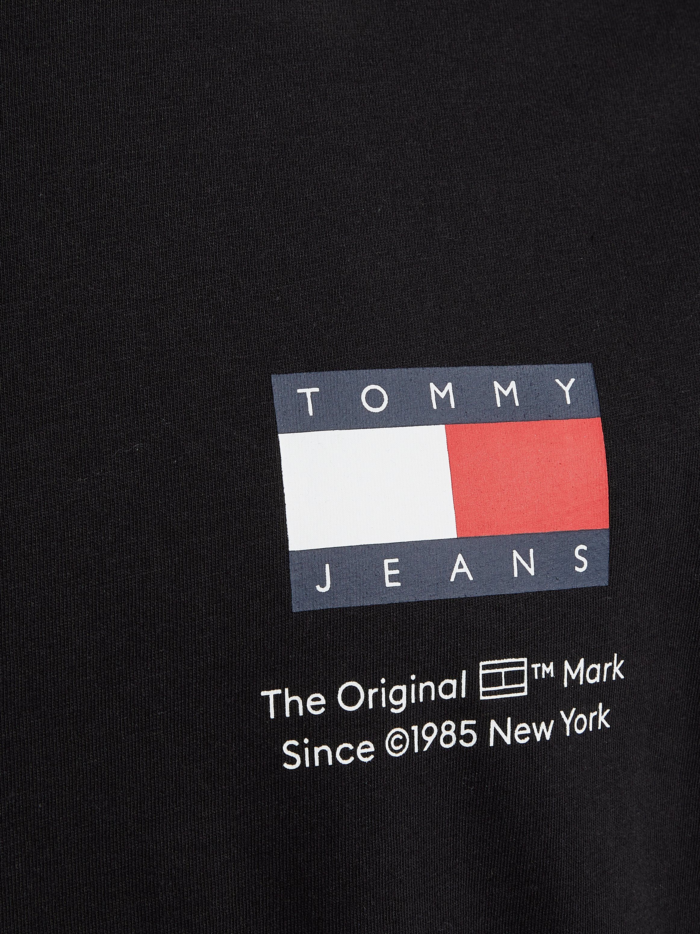 Black Plus Jeans Tommy mit SLIM TJM ESSENTIAL T-Shirt TEE Logo-Schriftzug FLAG EXT Jeans Tommy
