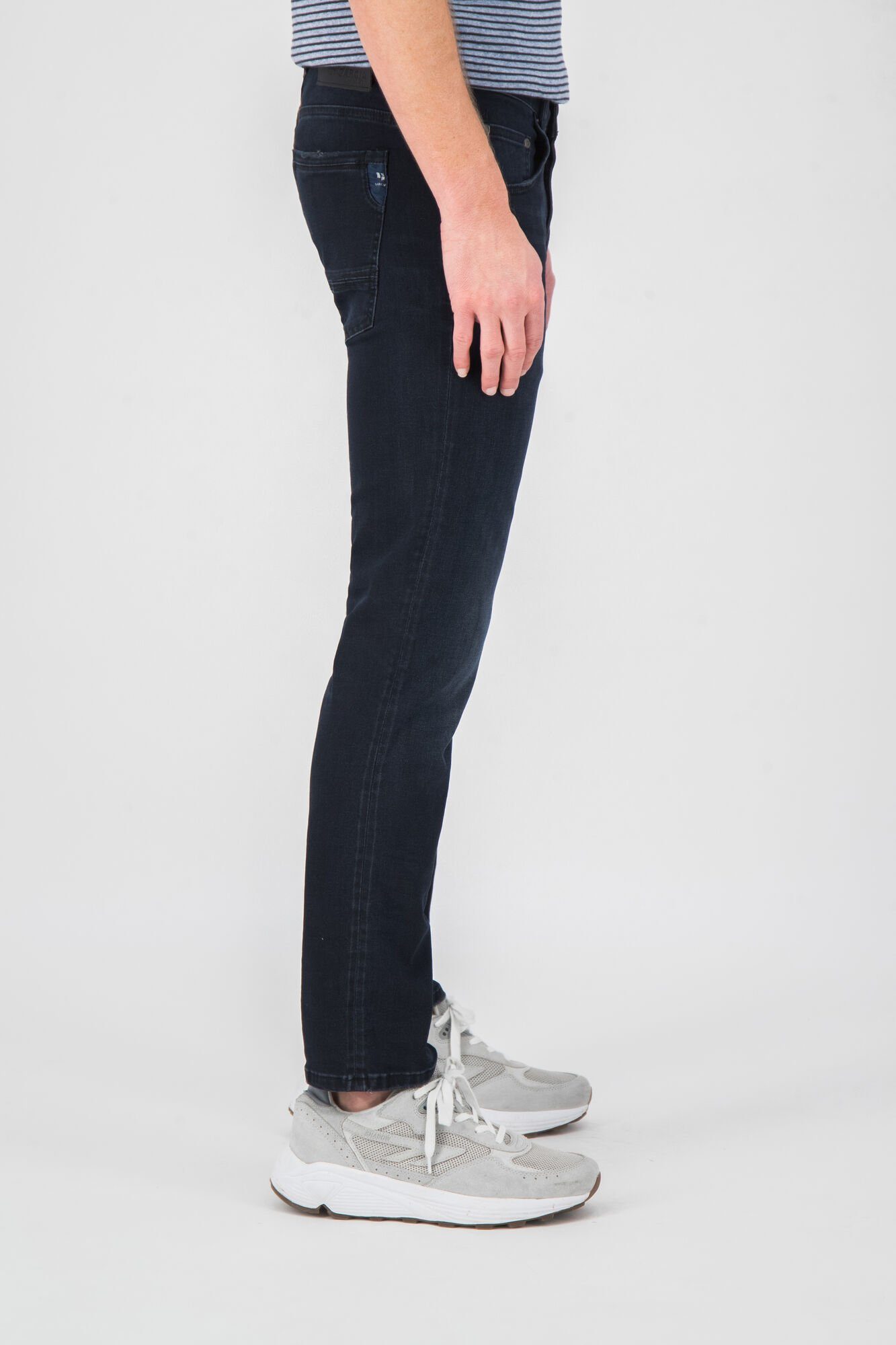 GARCIA JEANS 5-Pocket-Jeans GARCIA RUSSO blue dark used 611.9510 - Flow Denim