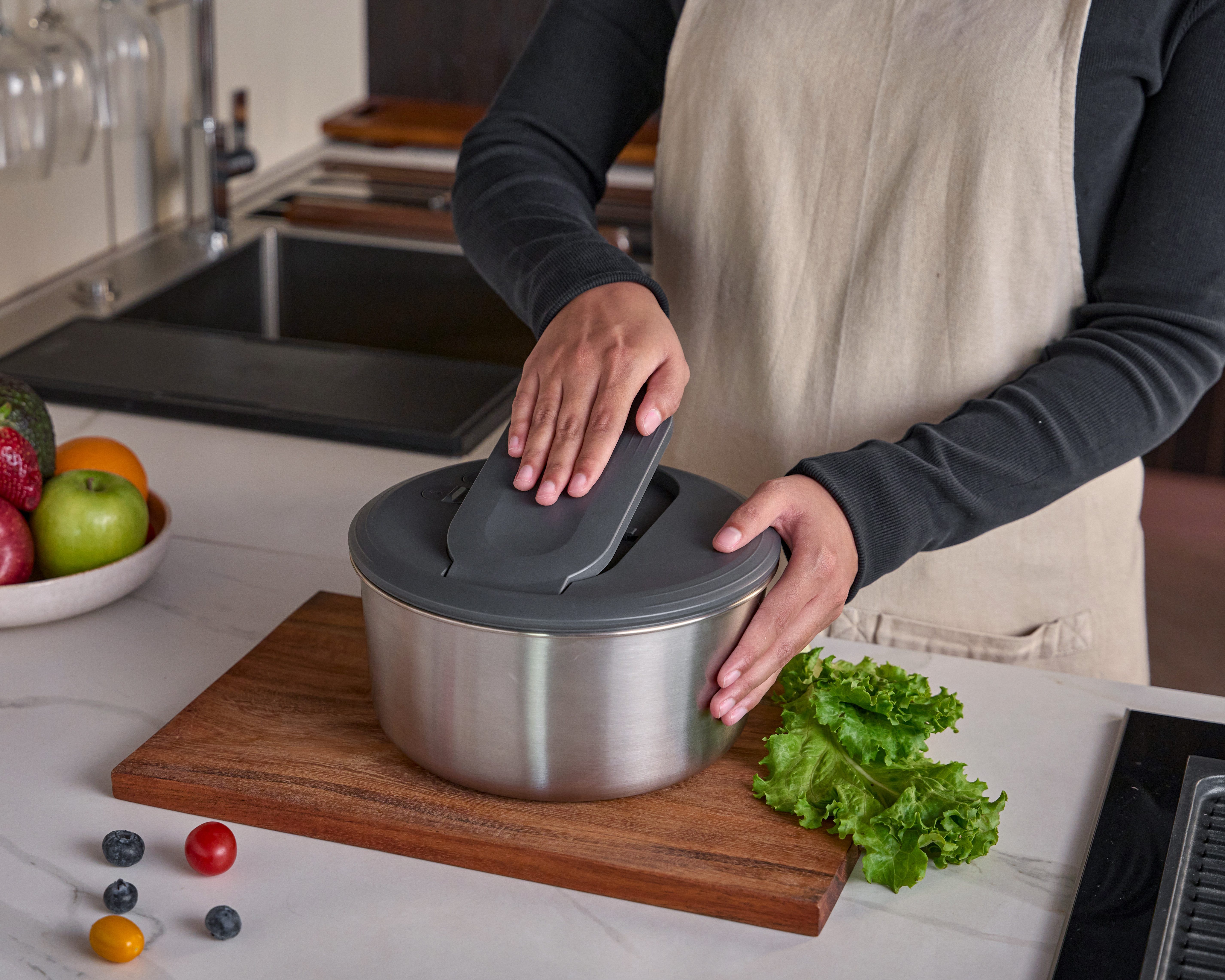 zyliss Salatschleuder Swift Dry Edelstahl, trocknet Salat in wenigen Sekunden, Größe S – Bild 5 von 5