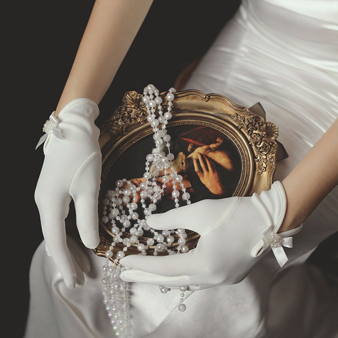 aus kurze Abendhandschuhe für Weiße Stretch-Satin Handschuhe DÖRÖY Brautkleider, Handschuhe