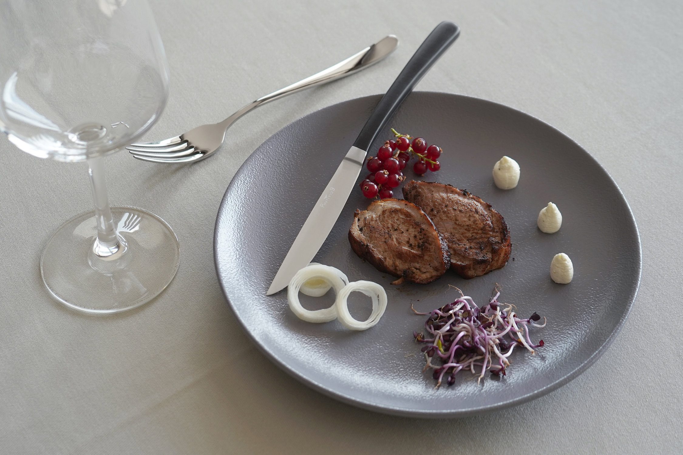 PINTINOX Steakmesser KOBE mit Sägeschliff (1 Stück)