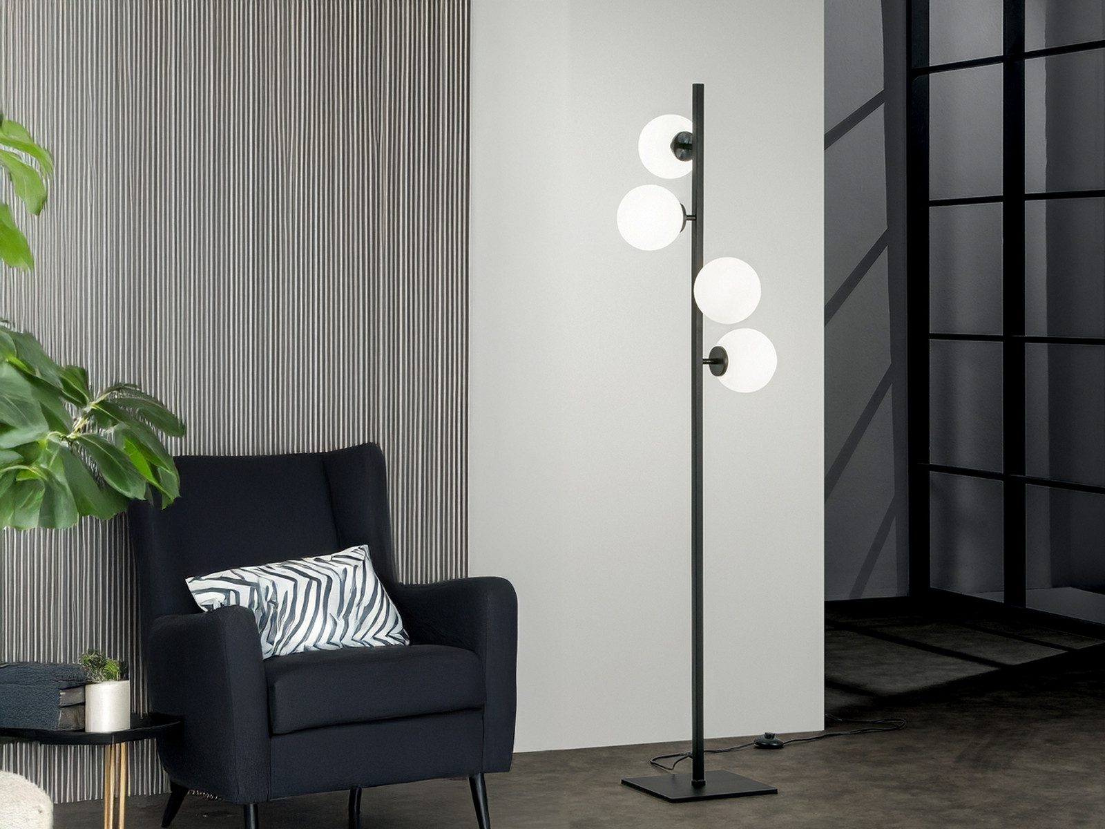 Luce Ambiente Design LED Stehlampe mit Glas-Kugel Lampenschirm Höhe 150cm, Dimmfunktion, LED wechselbar, Warmweiß, ausgefallen-e Stehleuchte Wohnzimmer Lampe stehend mit Leuchtmitteln