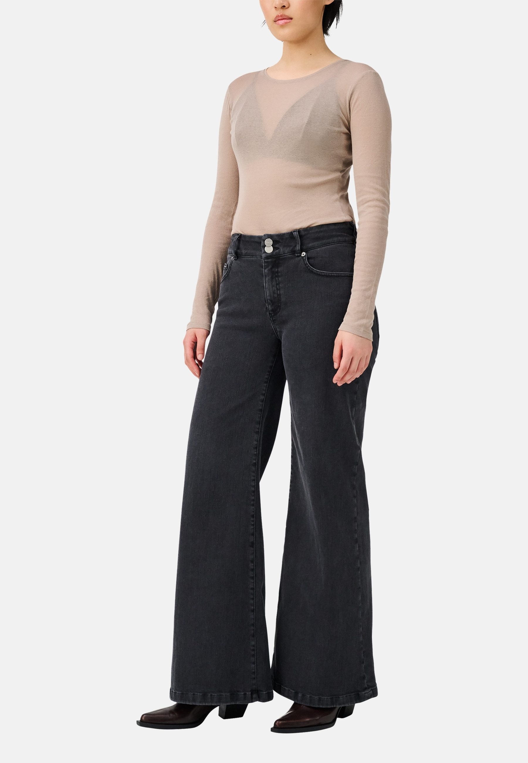ITEM m6 Weite Jeans Wide Legged High Rise Denim