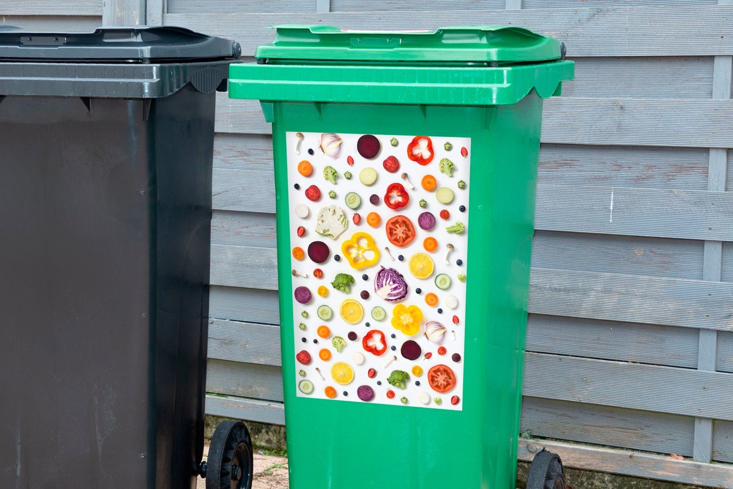 Gemüse einem MuchoWow Sticker, Mülleimer-aufkleber, auf Mülltonne, Container, Wandsticker St), Tisch Abfalbehälter (1