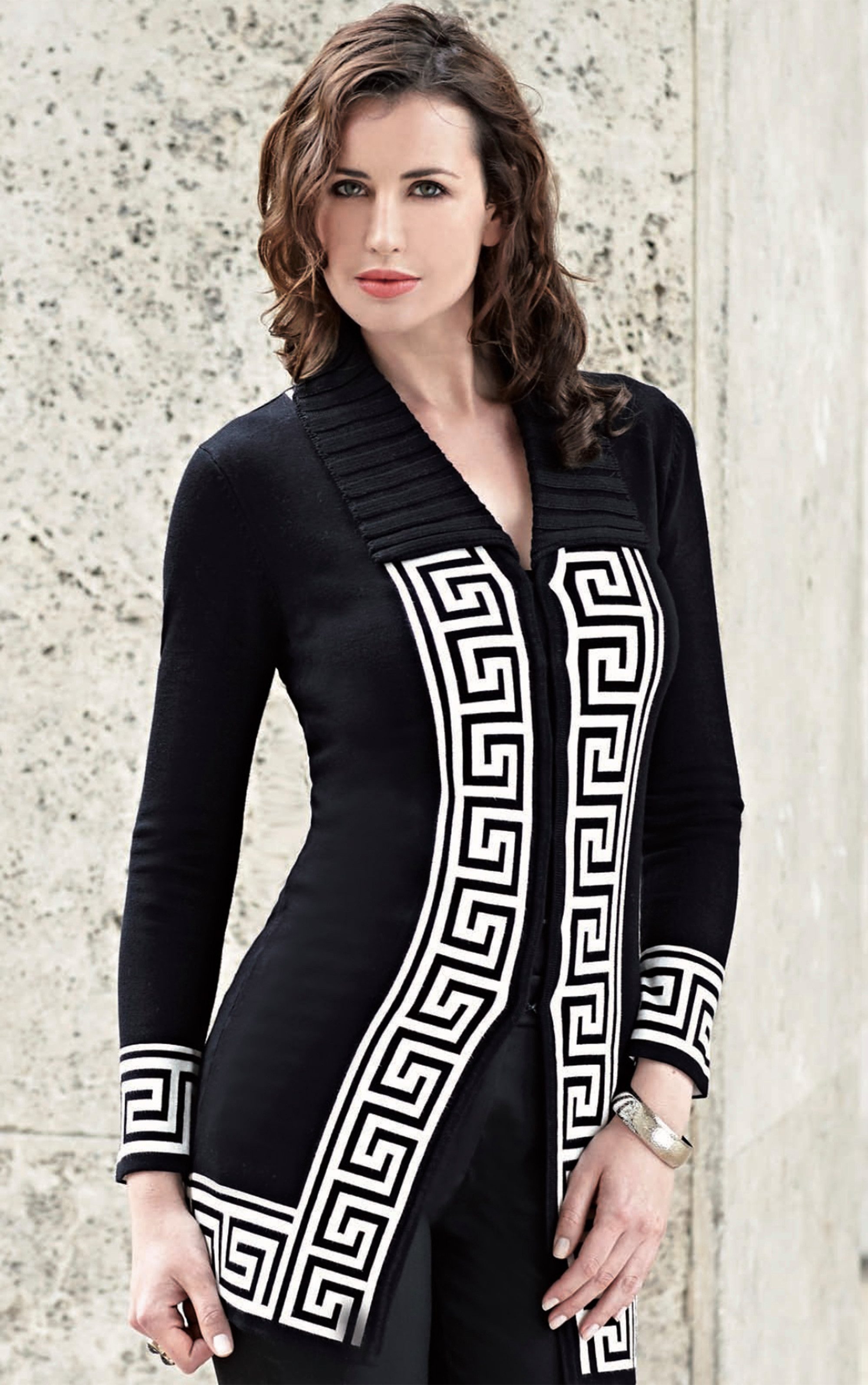 Passioni Longstrickjacke in Schwarz mit einem günstig online kaufen